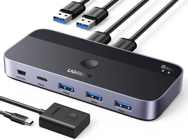 سوییچ USB 3.0 UGREEN مدل 2PC، KVM دو ورودی چهار خروجی با بدنه آلومینیومی سوییچ USB 3.0 UGREEN مدل 2PC، KVM دو ورودی چهار خروجی با بدنه آلومینیومی