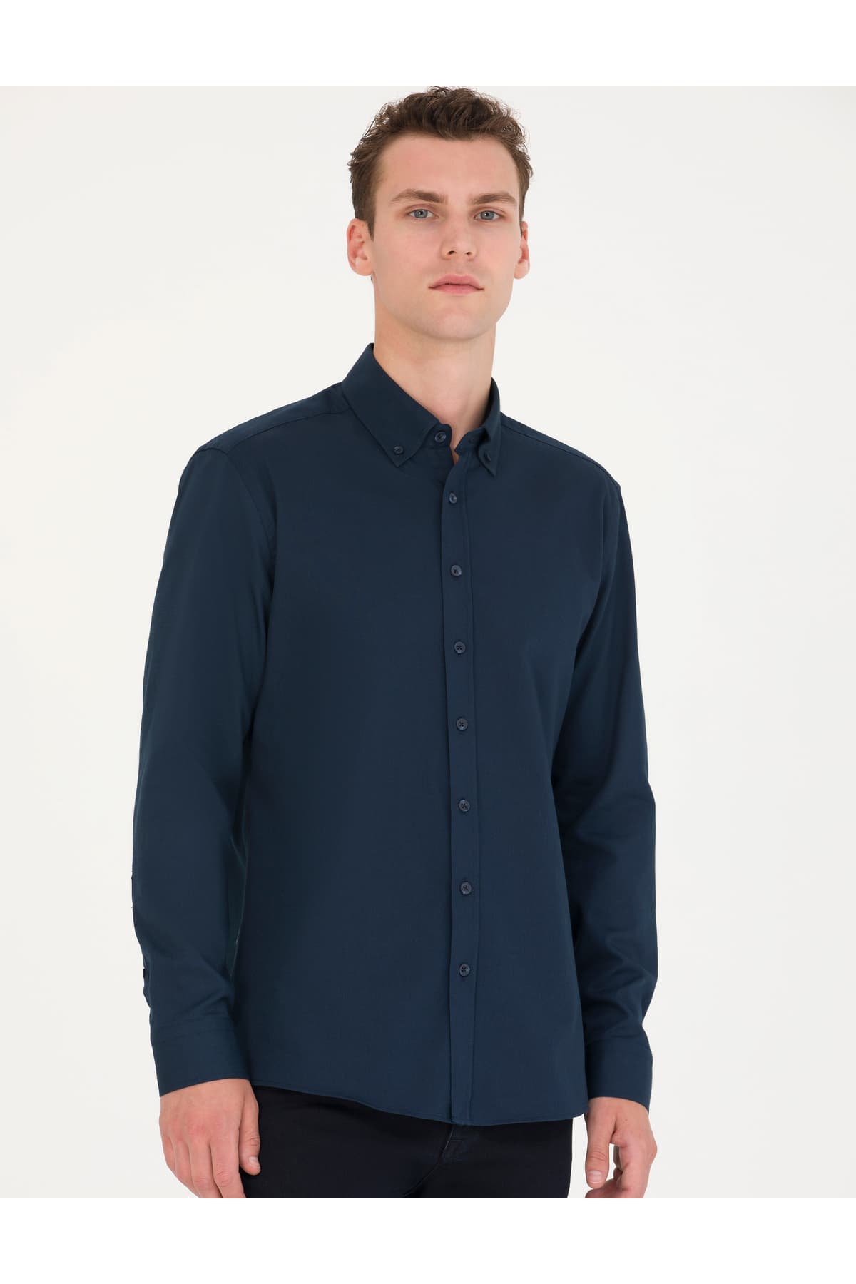 پیراهن آستینبلند Pierre Cardin سرمهای فیت معمولی مدل 50276553-VR033 پیراهن آستینبلند Pierre Cardin سرمهای فیت معمولی مدل 50276553-VR033