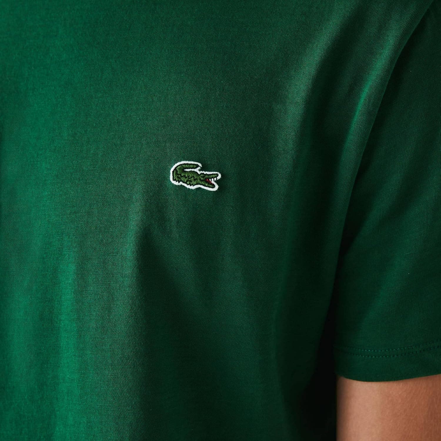 تیشرت مردانه Lacoste مدل TH6709 تیشرت مردانه Lacoste مدل TH6709