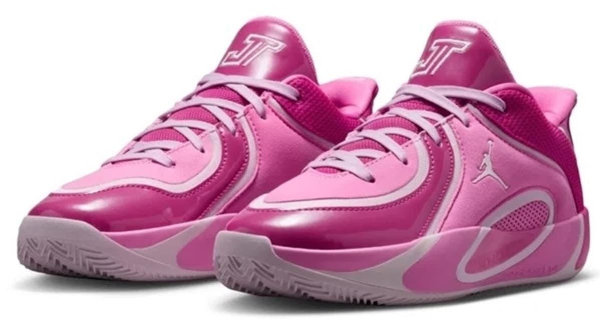 کفش بسکتبال دخترانه Nike Jordan Tatum 4 کفش بسکتبال دخترانه Nike Jordan Tatum 4