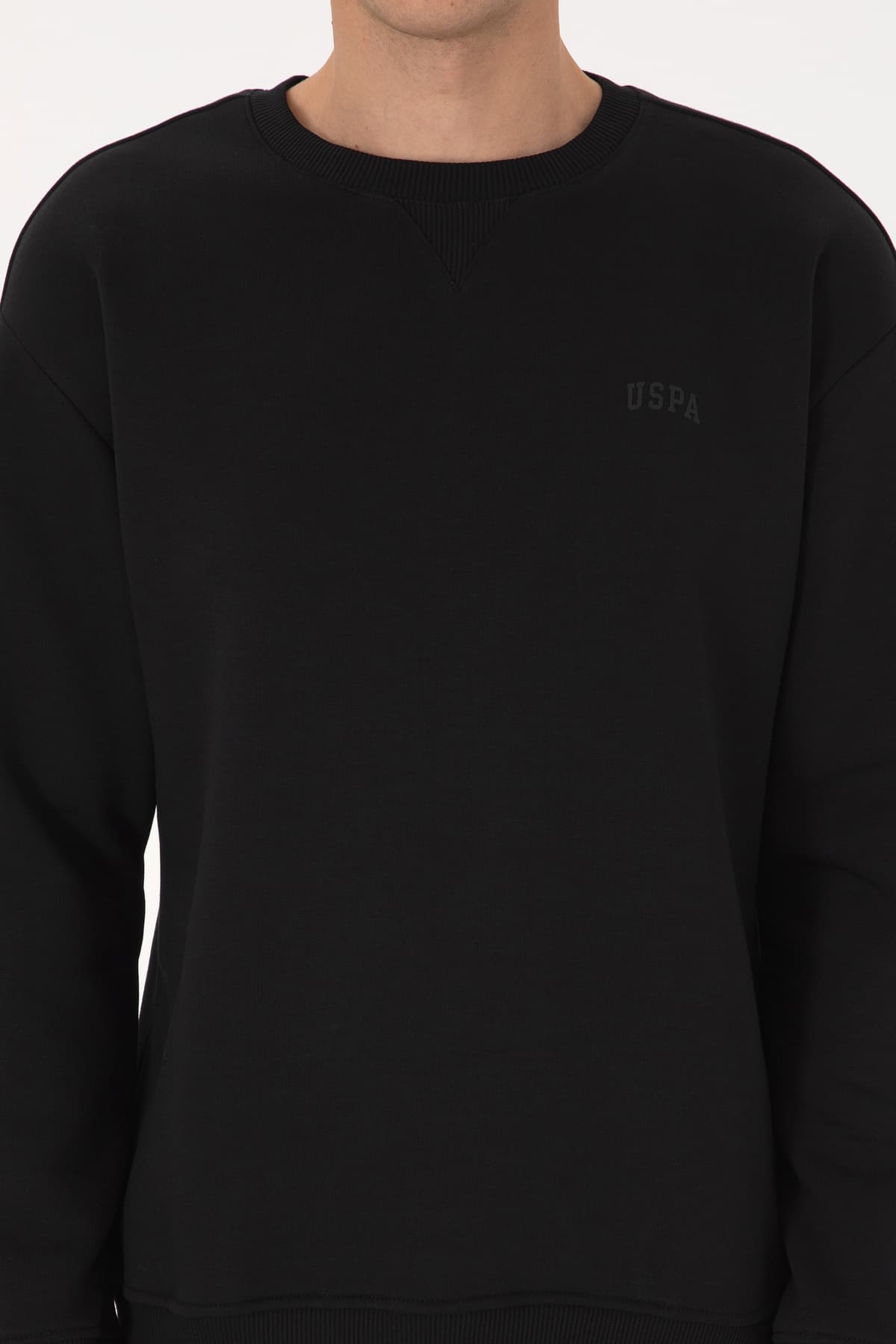 سوئیشرت مردانه U.S. Polo Assn. کامفورت فیت یقه گرد شاردونی مشکی بیسیک مدل 50313757-VR046 سوئیشرت مردانه U.S. Polo Assn. کامفورت فیت یقه گرد شاردونی مشکی بیسیک مدل 50313757-VR046