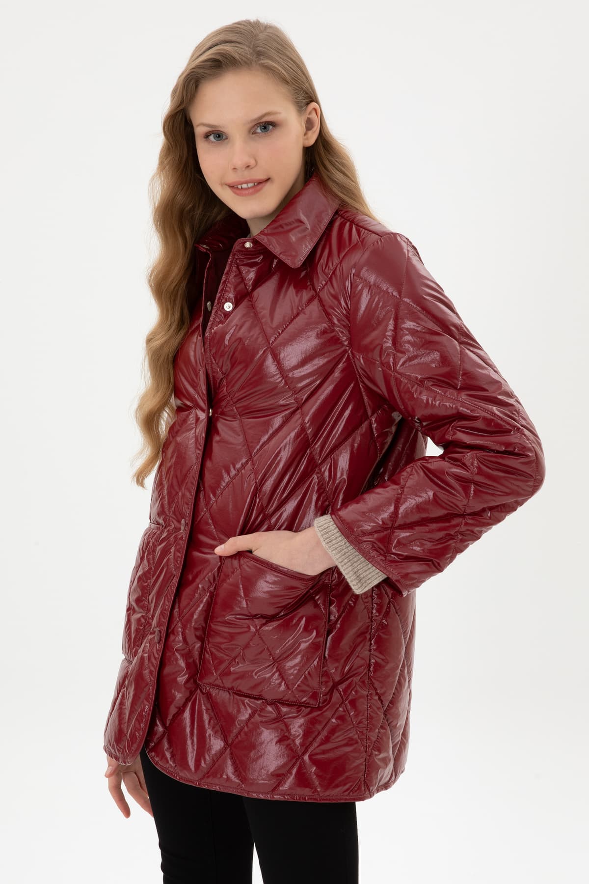 کاپشن زنانه U.S. Polo Assn. زرشکی مدل 50312102-VR014 کاپشن زنانه U.S. Polo Assn. زرشکی مدل 50312102-VR014