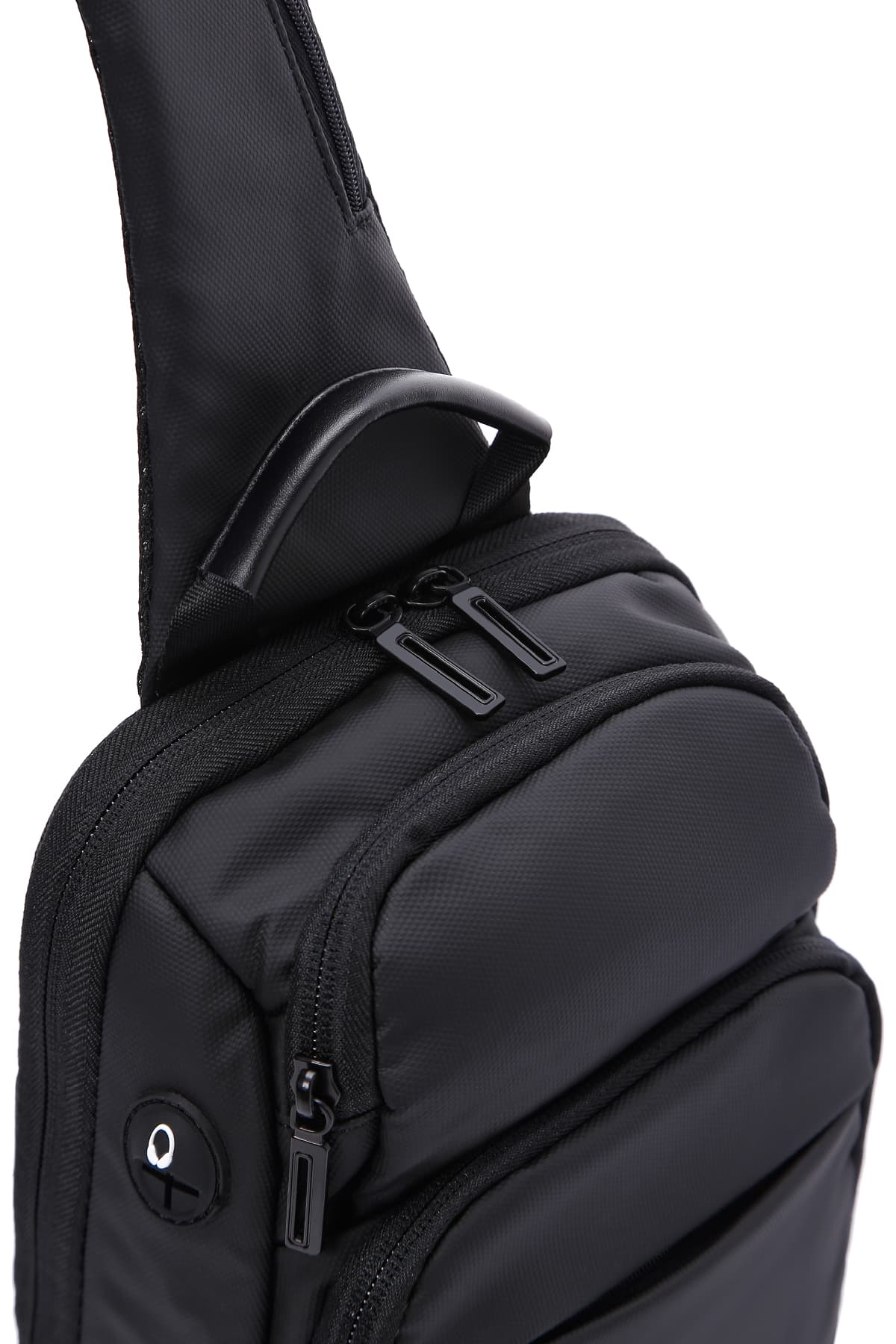 کیف رودوشی مردانه Derimod مشکی با پارچه تکنولوژیک مدل D-Pack 23SBD30006F کیف رودوشی مردانه Derimod مشکی با پارچه تکنولوژیک مدل D-Pack 23SBD30006F