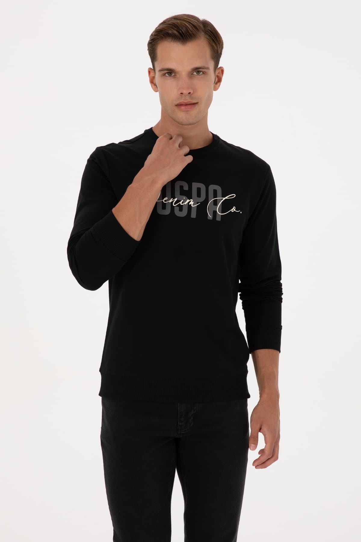 سوئیشرت مردانه U.S. Polo Assn. فیت معمولی یقه گرد مشکی نازک مدل 50315570-VR046 سوئیشرت مردانه U.S. Polo Assn. فیت معمولی یقه گرد مشکی نازک مدل 50315570-VR046