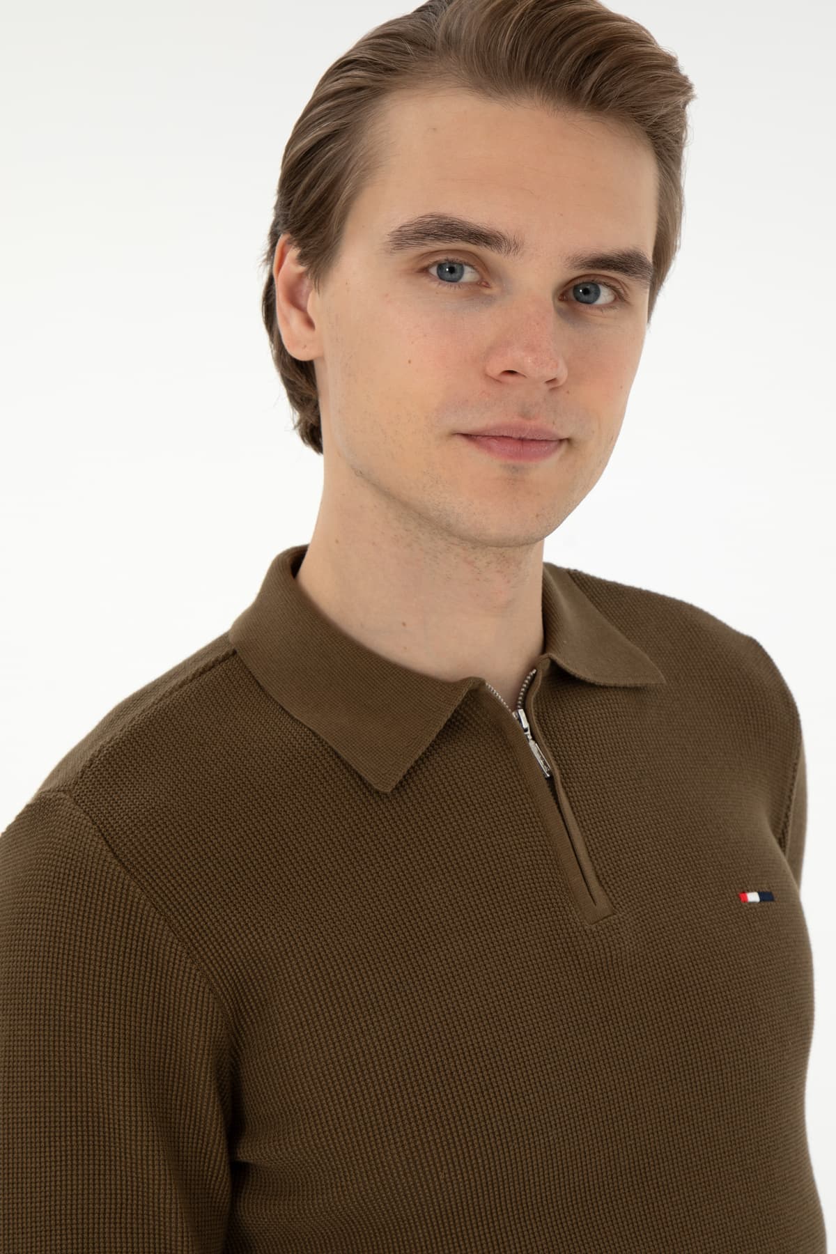 بلوز بافت مردانه U.S. Polo Assn. فیت معمولی نیم زیپ خاکی مدل 50298266-VR027 بلوز بافت مردانه U.S. Polo Assn. فیت معمولی نیم زیپ خاکی مدل 50298266-VR027