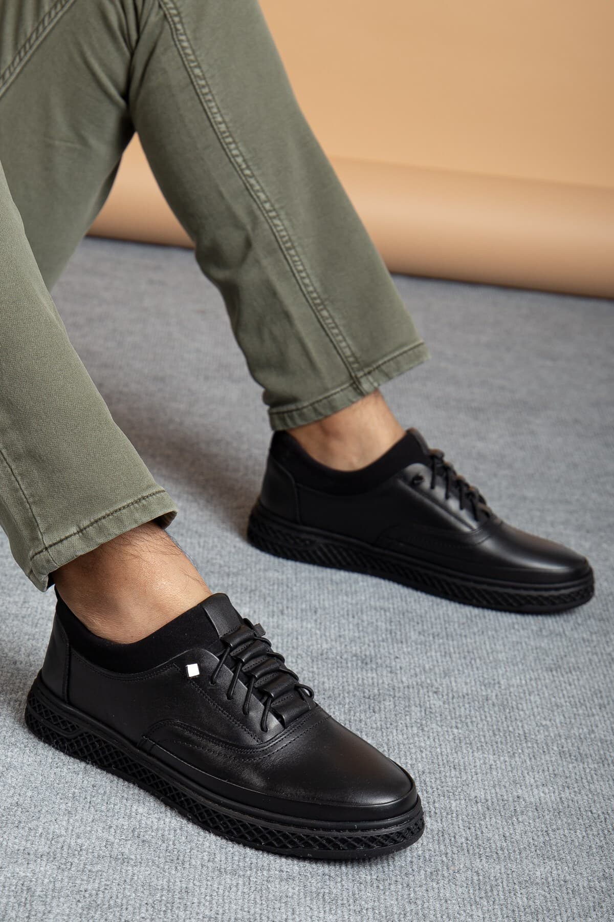 کفش مردانه maximoda چرم طبیعی تمام ارتوپدی فوق راحت کفش مردانه maximoda چرم طبیعی تمام ارتوپدی فوق راحت