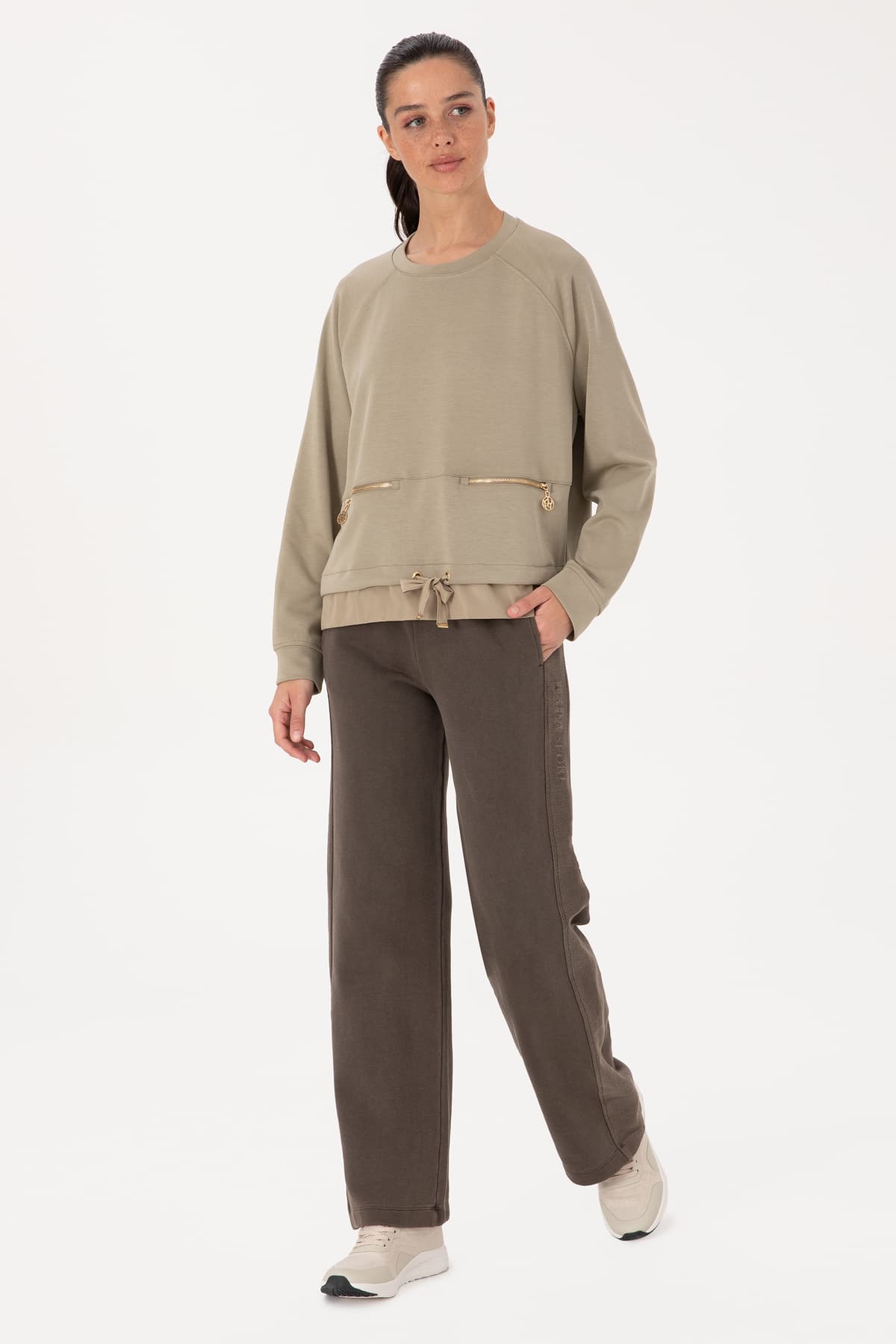 سوئیشرت زنانه U.S. Polo Assn. خاکی روشن یقه گرد مدل 50309098-VR183 سوئیشرت زنانه U.S. Polo Assn. خاکی روشن یقه گرد مدل 50309098-VR183