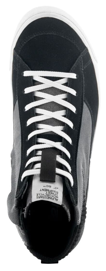 بوت موتورسواری محافظدار Alpinestars مدل Stated مشکی طوسی سفید بوت موتورسواری محافظدار Alpinestars مدل Stated مشکی طوسی سفید
