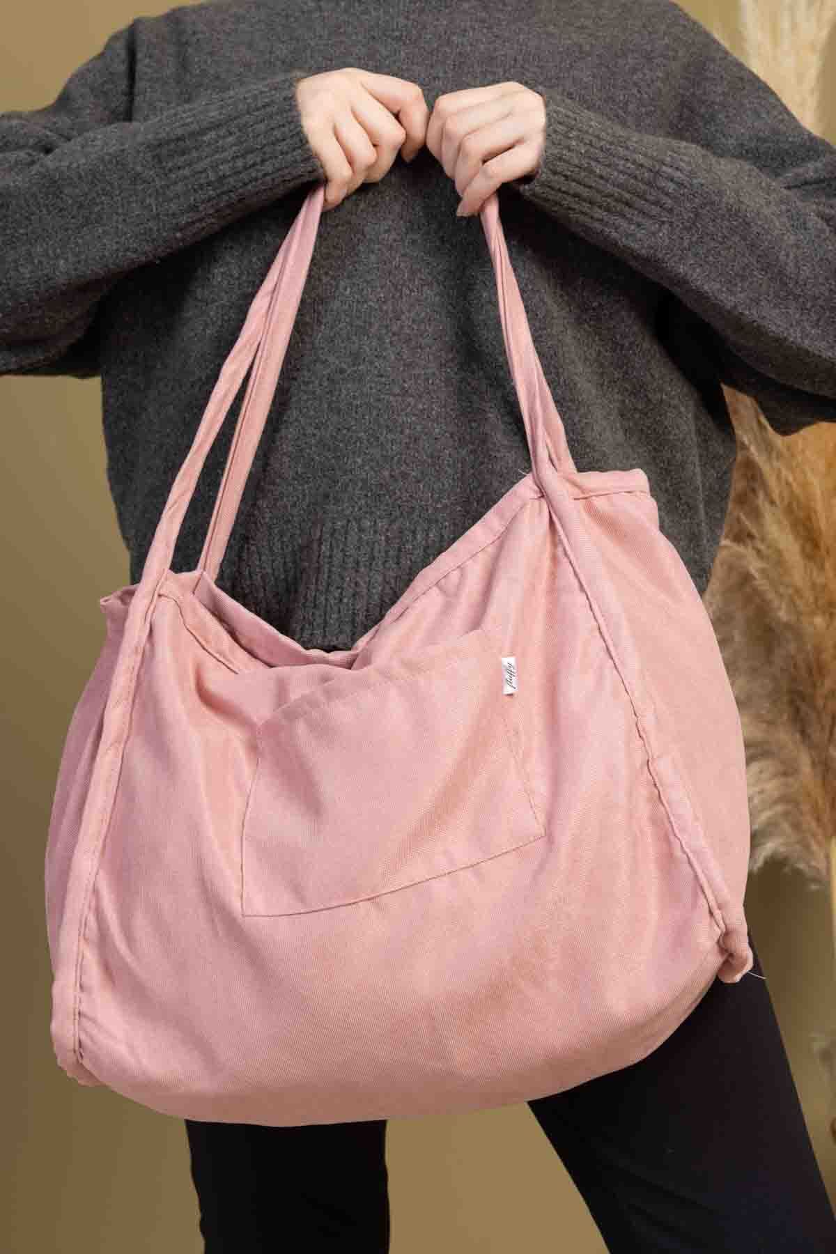 کیف مدرسهای زنانه fluffy زیپدار آستردار مدل Mute Bag Angelic 00s (32/36) کیف مدرسهای زنانه fluffy زیپدار آستردار مدل Mute Bag Angelic 00s (32/36)