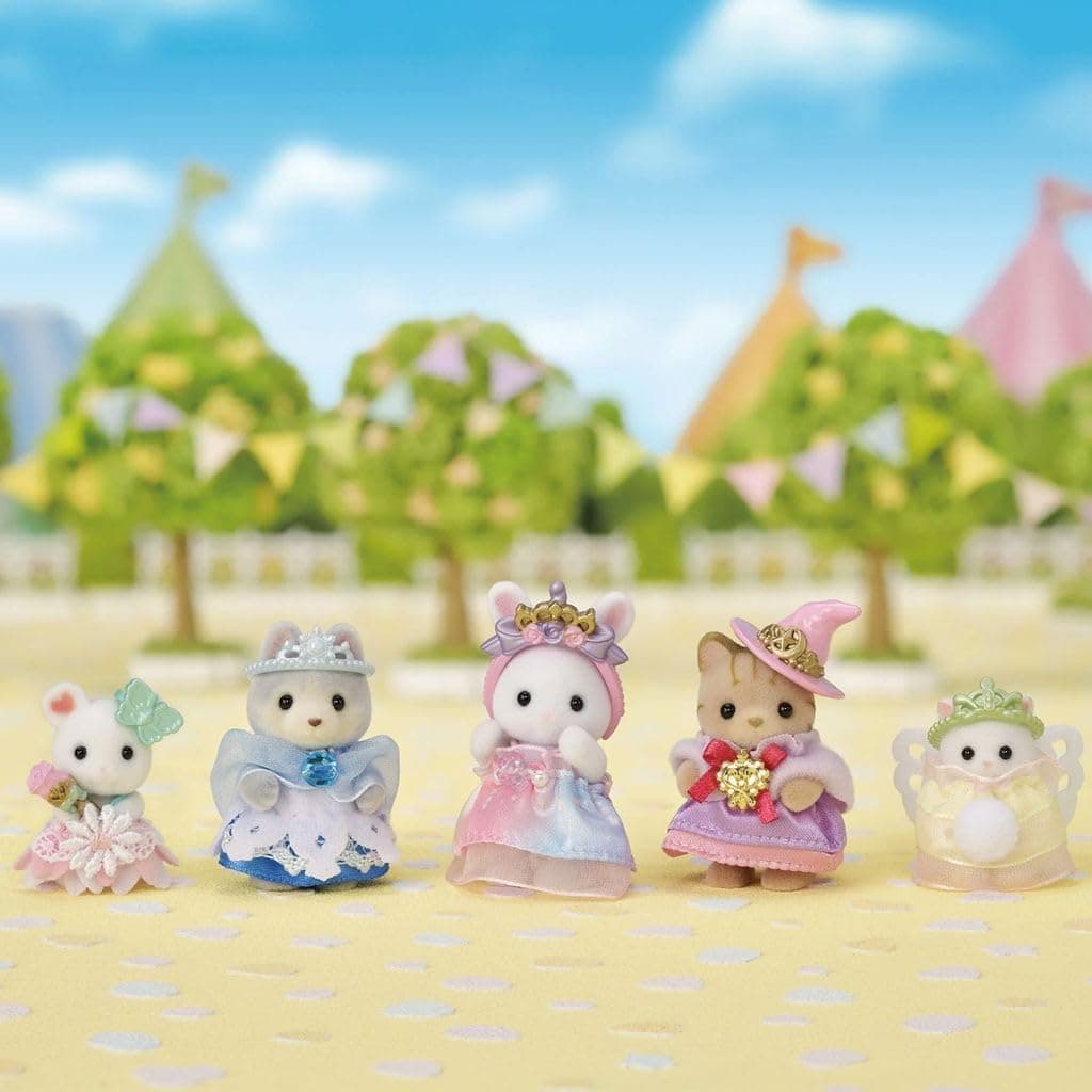 ست بازی خانه عروسکی Sylvanian Families Royal Princess مدل 5703 ست بازی خانه عروسکی Sylvanian Families Royal Princess مدل 5703