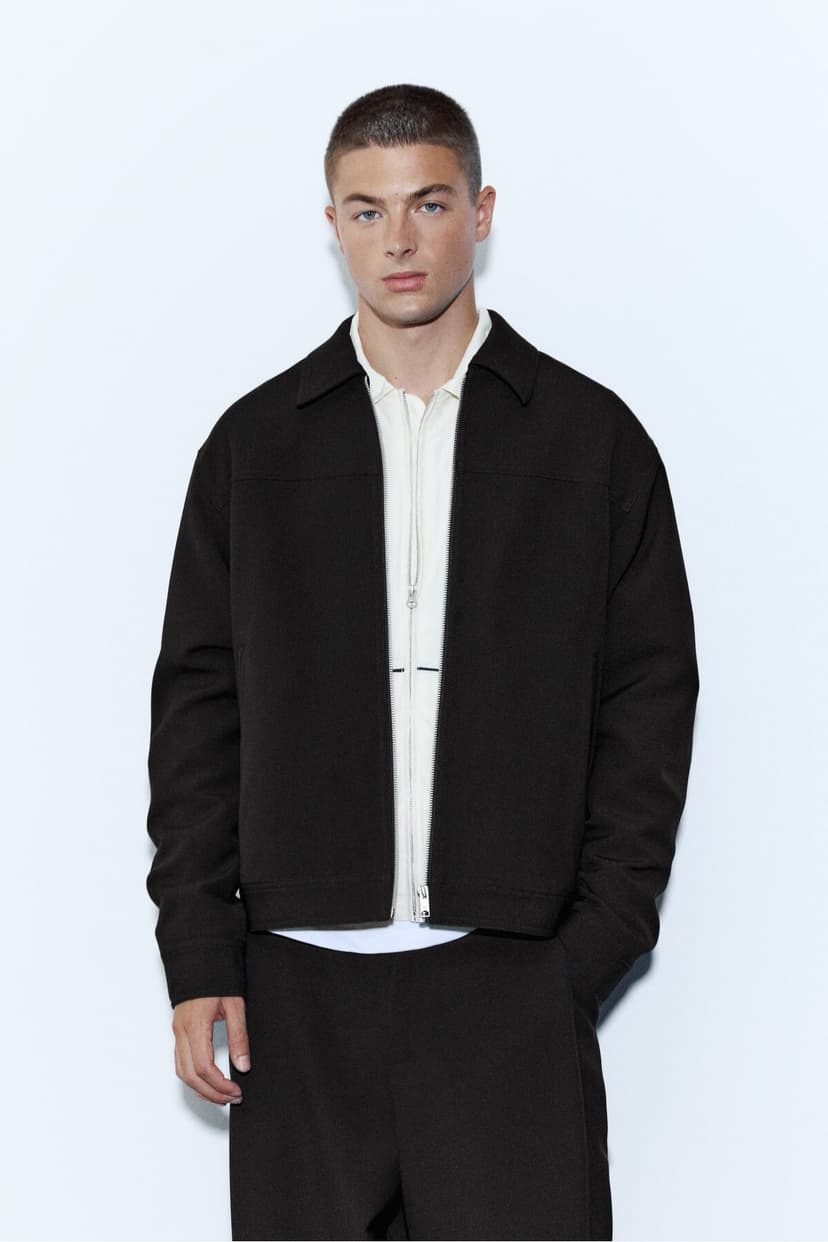 ژاکت مردانه Pull & Bear زیپدار BASIC ژاکت مردانه Pull & Bear زیپدار BASIC