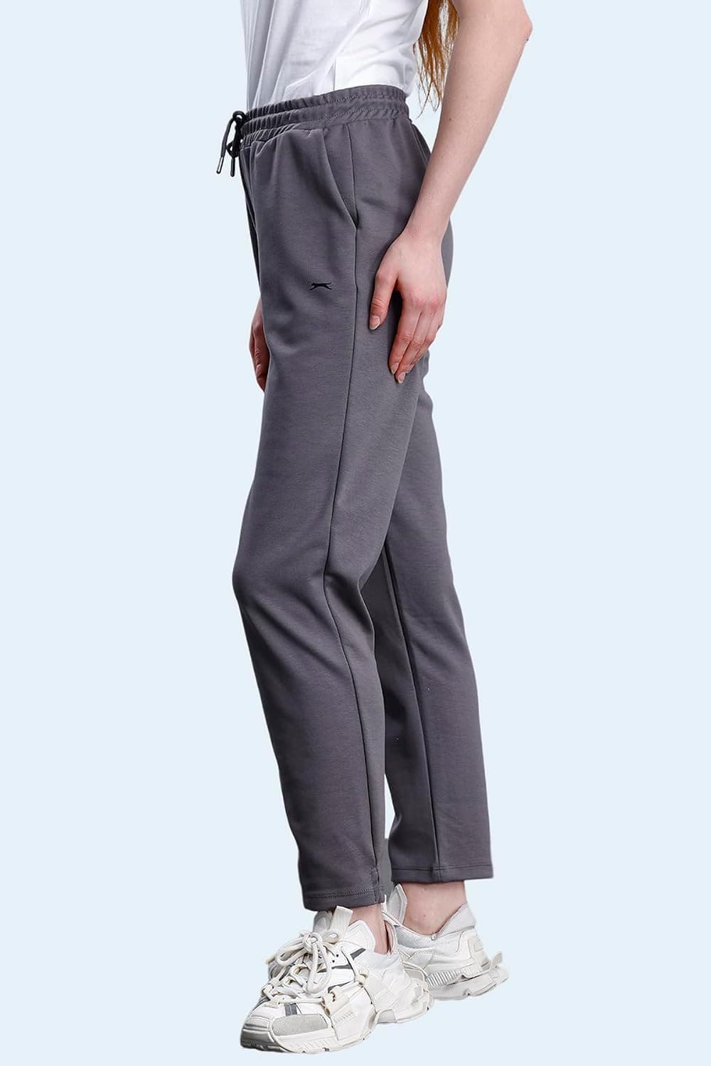شلوار ورزشی زنانه Slazenger جیبدار خاکستری تیره مدل VELAR I شلوار ورزشی زنانه Slazenger جیبدار خاکستری تیره مدل VELAR I