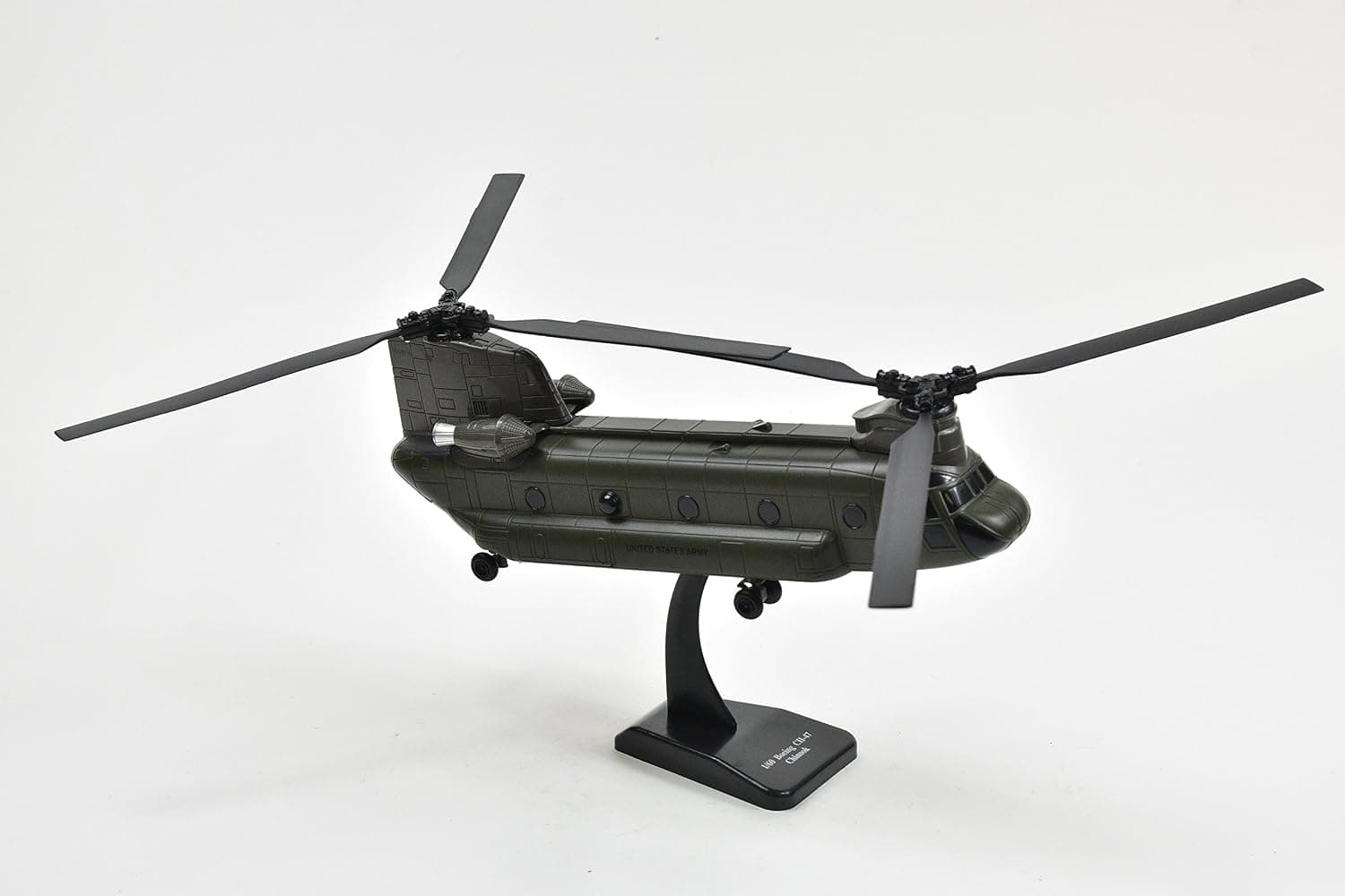 ماکت هلیکوپتر NewRay مقیاس 1/60 مدل Boeing CH-47 Chinook ماکت هلیکوپتر NewRay مقیاس 1/60 مدل Boeing CH-47 Chinook