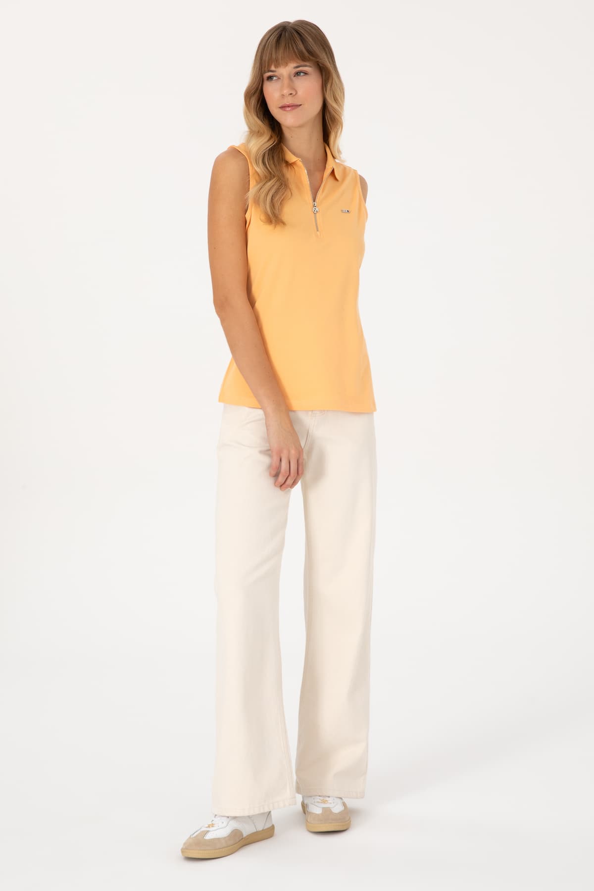 تیشرت زنانه U.S. Polo Assn. یقه پولو نیمزیپ نارنجی مدل 50324852-VR202 تیشرت زنانه U.S. Polo Assn. یقه پولو نیمزیپ نارنجی مدل 50324852-VR202