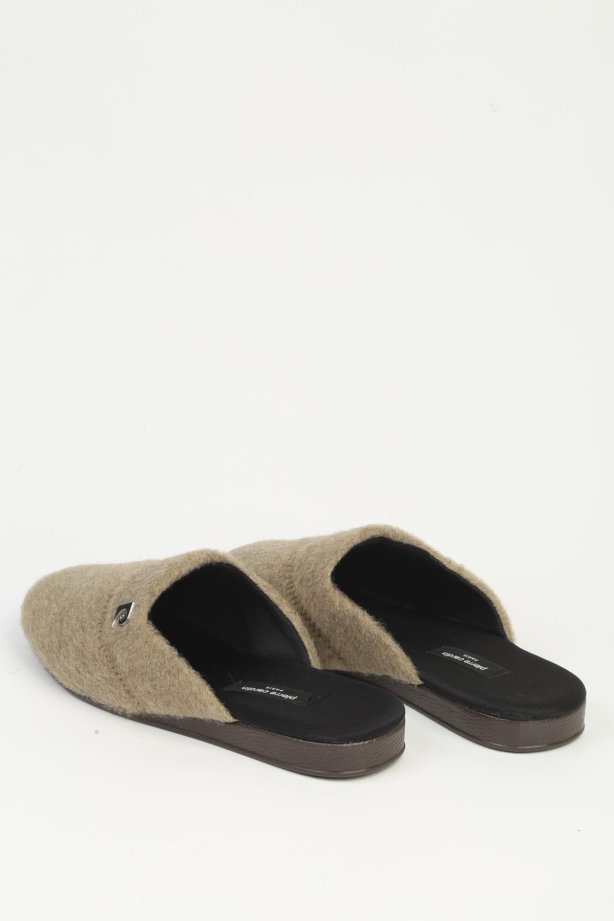 دمپایی خانگی مردانه Pierre Cardin بژ مدل PC-55368 دمپایی خانگی مردانه Pierre Cardin بژ مدل PC-55368
