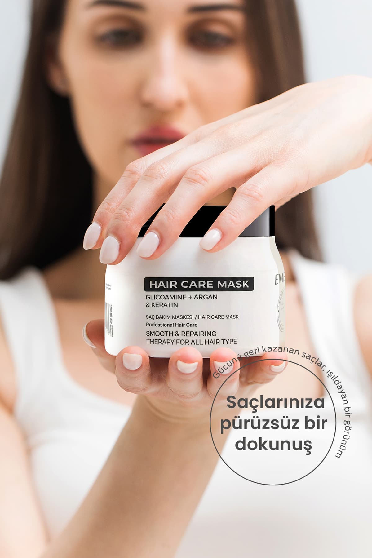 ماسک موی مراقبتی عمیق Embeauty با اثر کراتین، مغذی و ترمیمکننده 500 ml ماسک موی مراقبتی عمیق Embeauty با اثر کراتین، مغذی و ترمیمکننده 500 ml