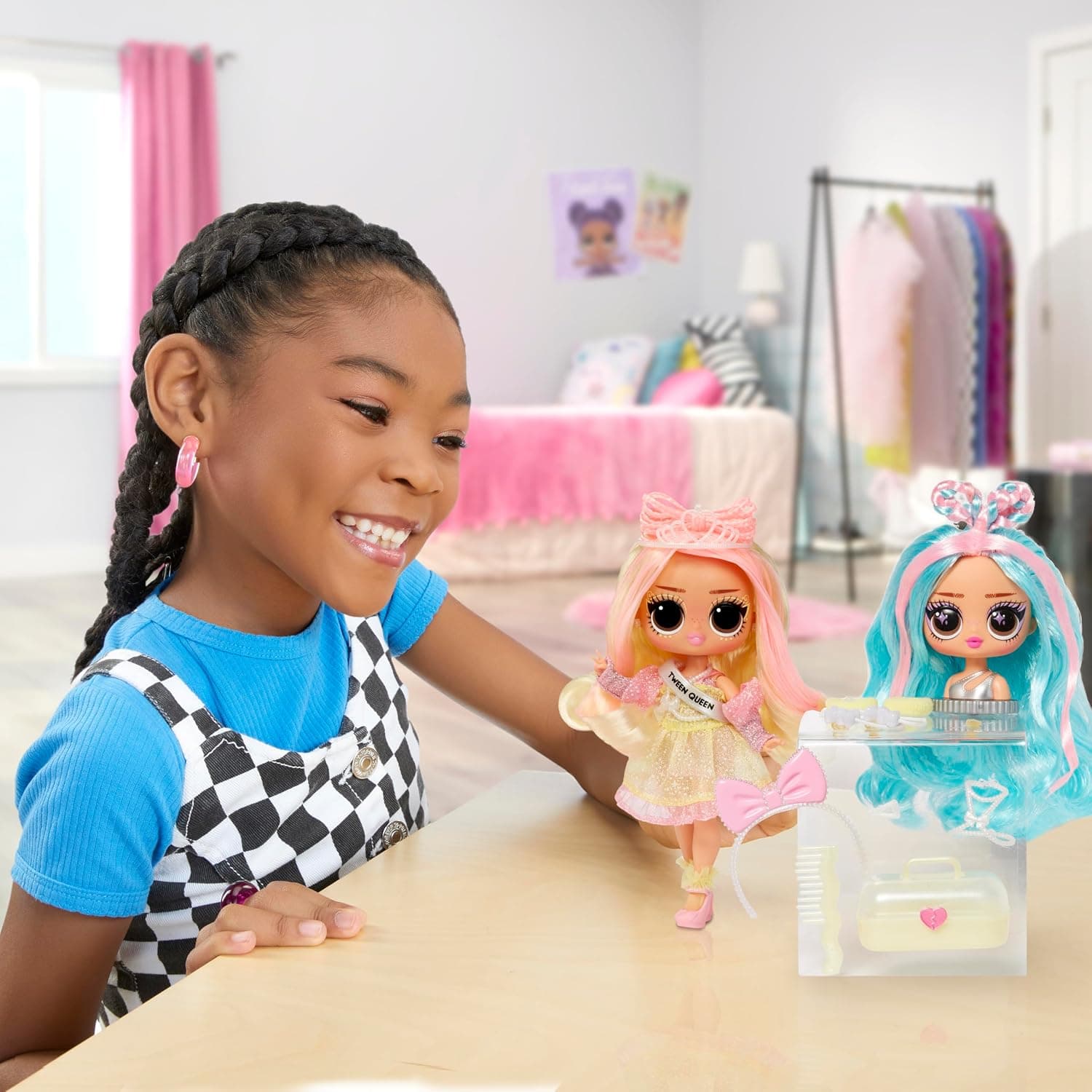 عروسک مد LOL Tweens L.O.L. Surprise! مدل Braids-2-Waves Winnie همراه با سر حالتدهی مو و اکسسوری، مناسب کودکان 4+ عروسک مد LOL Tweens L.O.L. Surprise! مدل Braids-2-Waves Winnie همراه با سر حالتدهی مو و اکسسوری، مناسب کودکان 4+