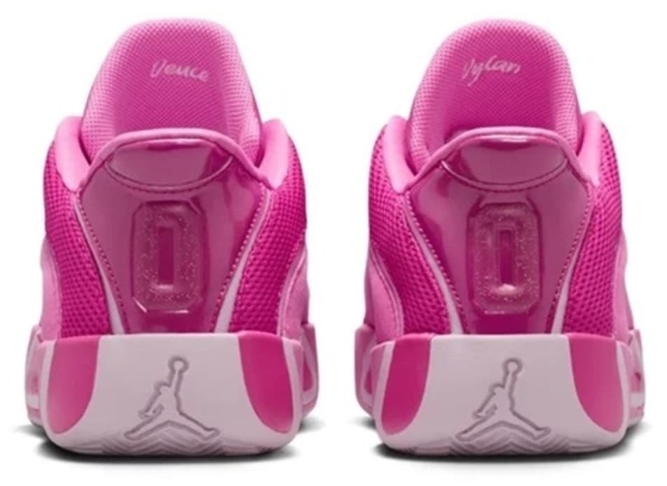 کفش بسکتبال دخترانه Nike Jordan Tatum 4 کفش بسکتبال دخترانه Nike Jordan Tatum 4