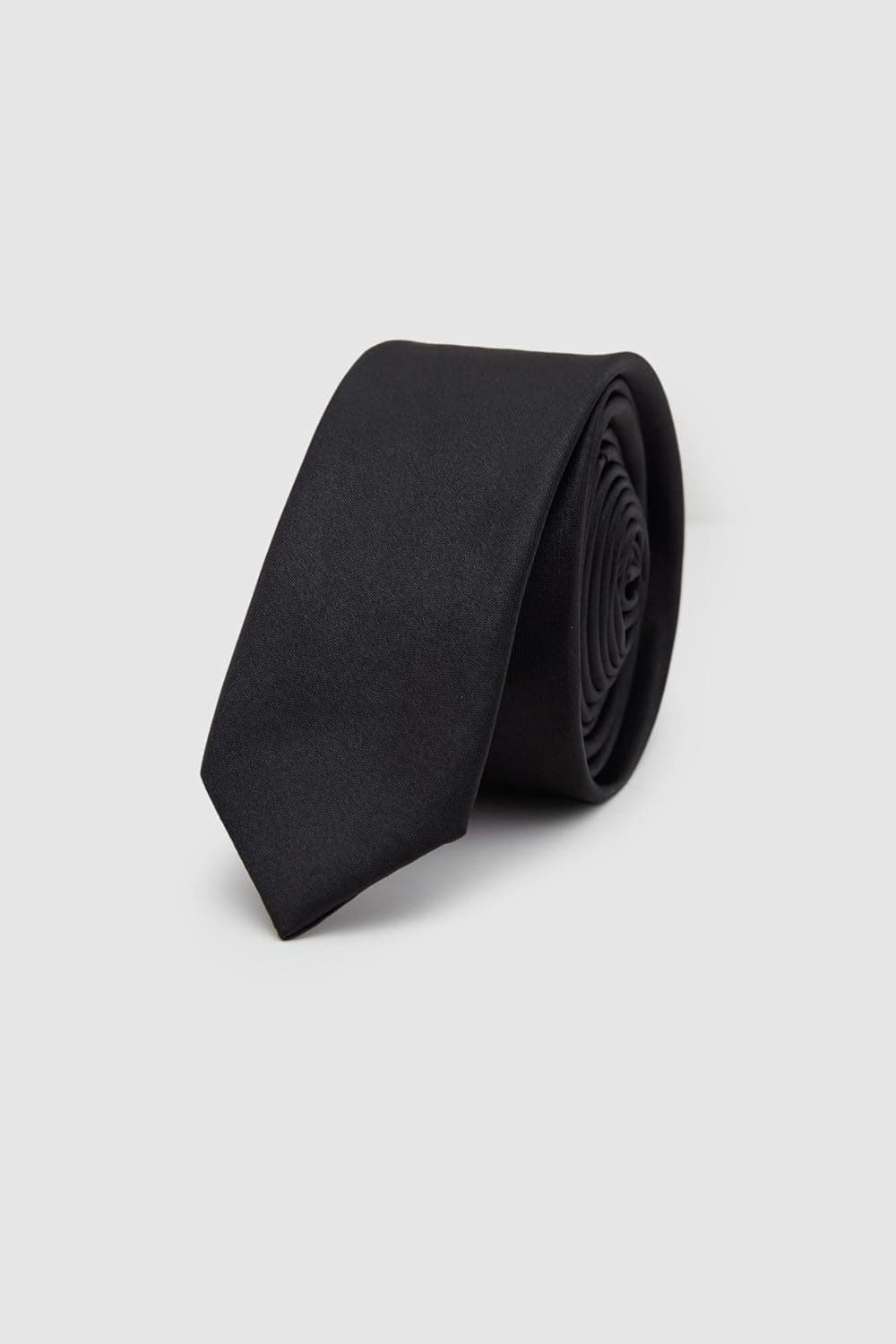 کراوات مردانه D'S Damat مشکی ساده 4 cm کراوات مردانه D'S Damat مشکی ساده 4 cm