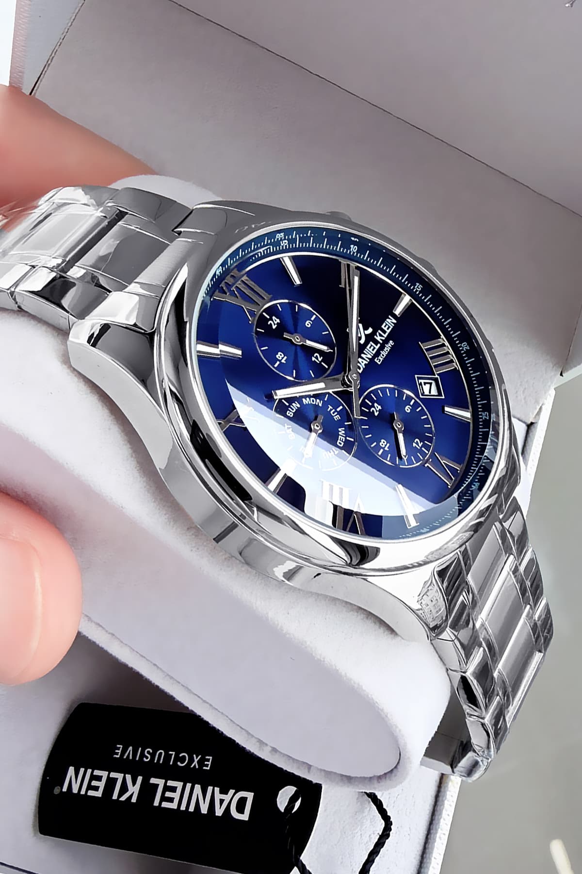 ساعت مچی مردانه Daniel Klein ضد آب 3 ATM استیل نقرهای مدل CBK229 ساعت مچی مردانه Daniel Klein ضد آب 3 ATM استیل نقرهای مدل CBK229