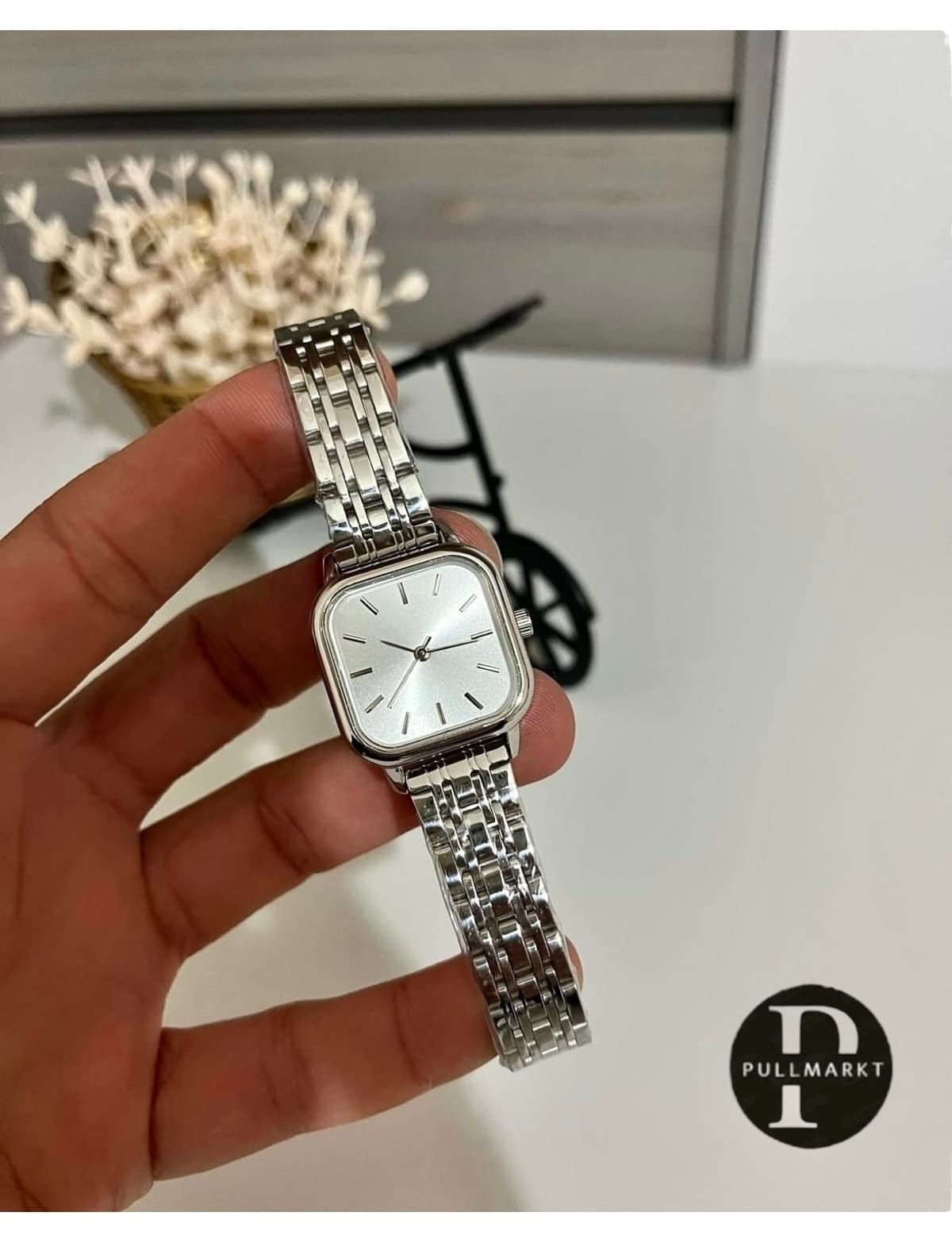 ساعت مچی زنانه pullmarkt سری Casual شیک مینیمال مربعی ساعت مچی زنانه pullmarkt سری Casual شیک مینیمال مربعی