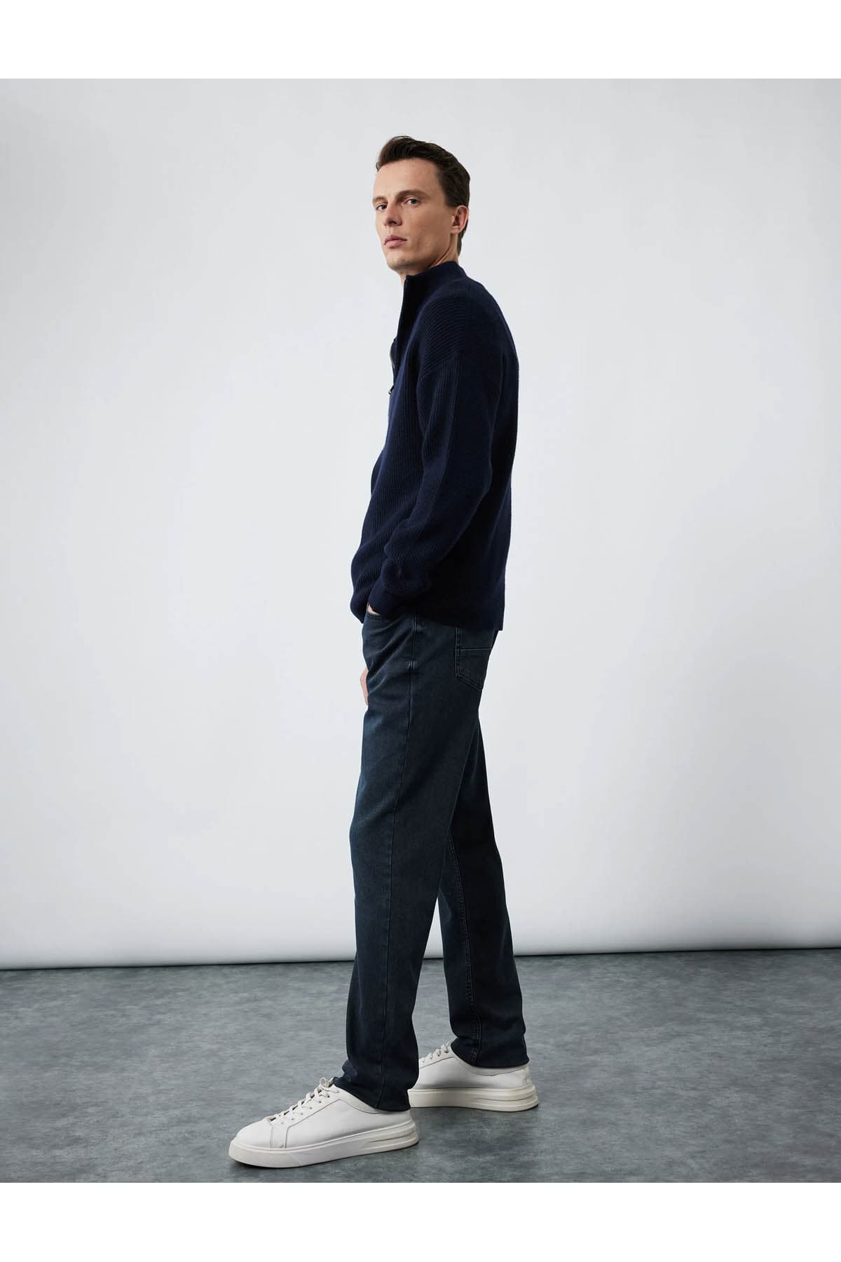 شلوار جین مردانه Koton نخی کمر معمولی Slim Fit مدل Brad Jean شلوار جین مردانه Koton نخی کمر معمولی Slim Fit مدل Brad Jean