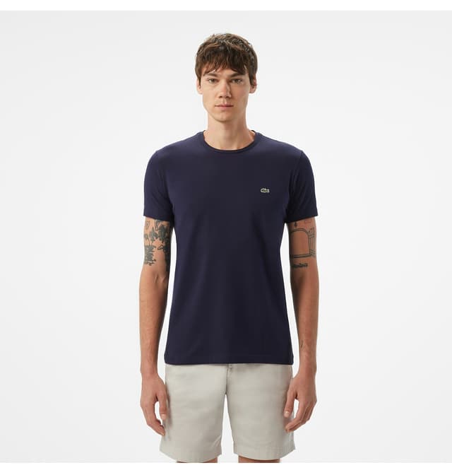 تیشرت مردانه Lacoste اسلیمفیت یقهگرد سرمهای تیشرت مردانه Lacoste اسلیمفیت یقهگرد سرمهای