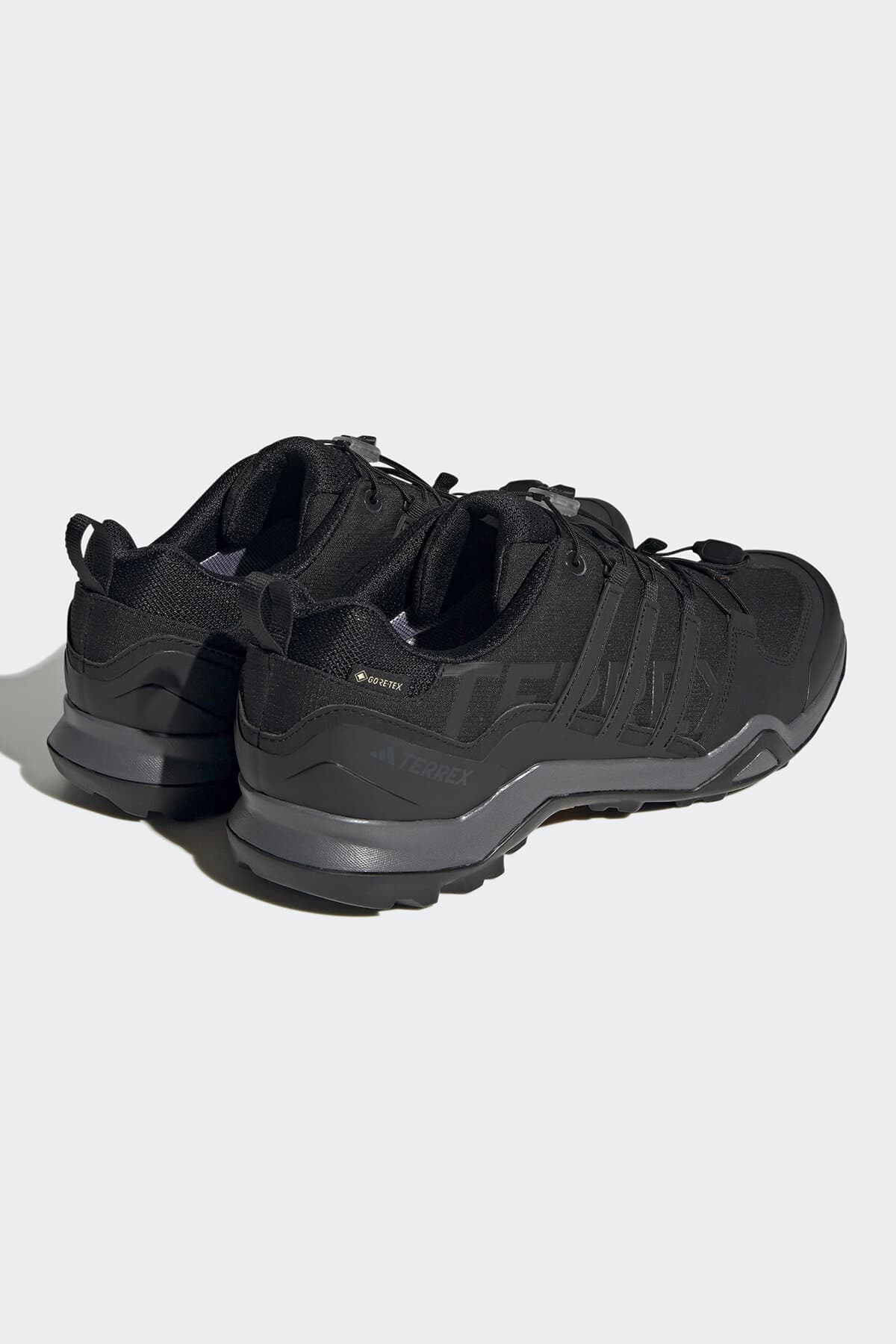 کفش مردانه adidas Terrex Swift R2 Gora-Tex مدل IF7631 کفش مردانه adidas Terrex Swift R2 Gora-Tex مدل IF7631