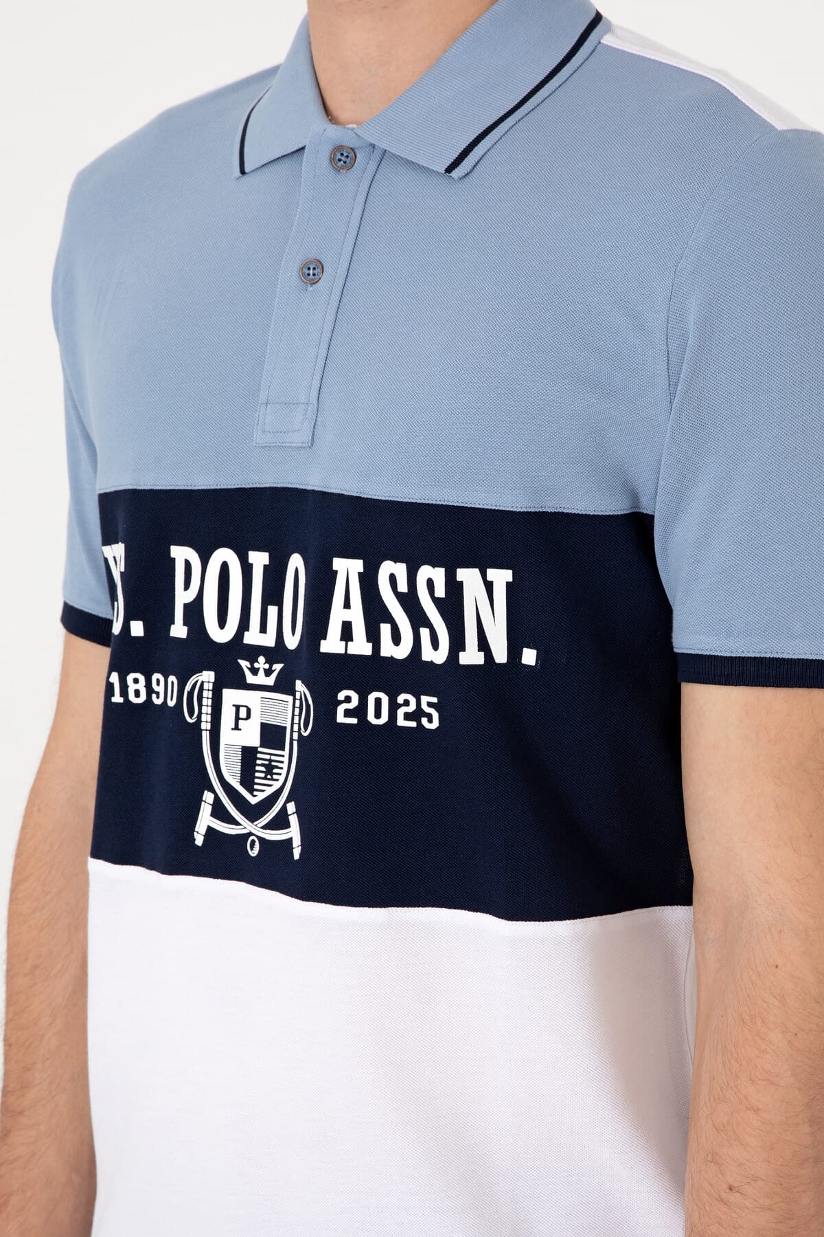 تیشرت مردانه U.S. Polo Assn. فیت معمولی یقه پولو سفید مدل 50299817-VR013 تیشرت مردانه U.S. Polo Assn. فیت معمولی یقه پولو سفید مدل 50299817-VR013