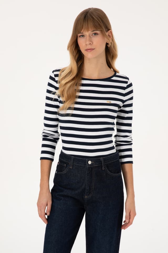 سوئیشرت زنانه U.S. Polo Assn. یقه گرد راهراه سرمهای مدل 50314203-VR033 سوئیشرت زنانه U.S. Polo Assn. یقه گرد راهراه سرمهای مدل 50314203-VR033