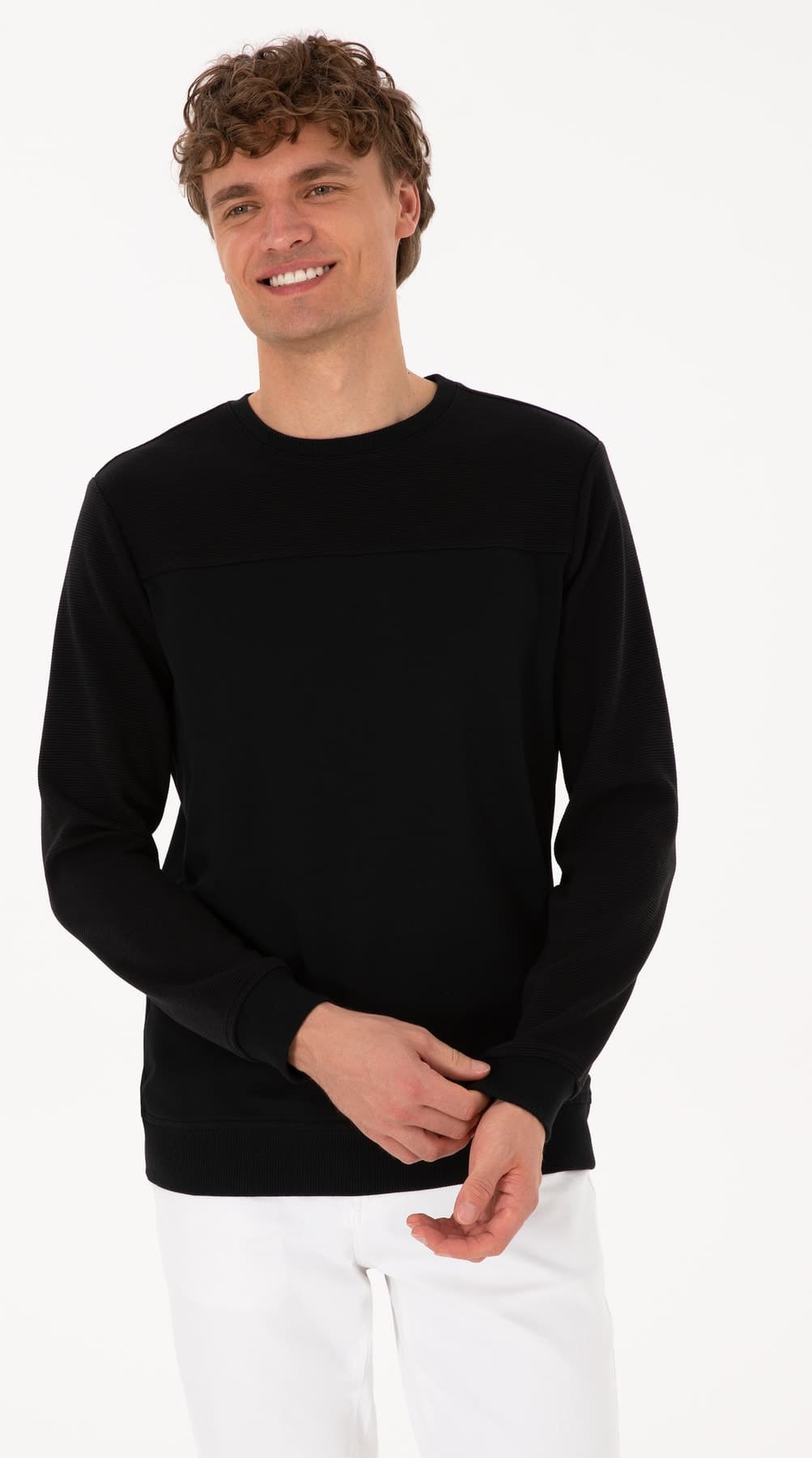 سویشرت مردانه U.S. Polo Assn. یقه گرد فیت معمولی مشکی نازک مدل 50315455-VR046 سویشرت مردانه U.S. Polo Assn. یقه گرد فیت معمولی مشکی نازک مدل 50315455-VR046