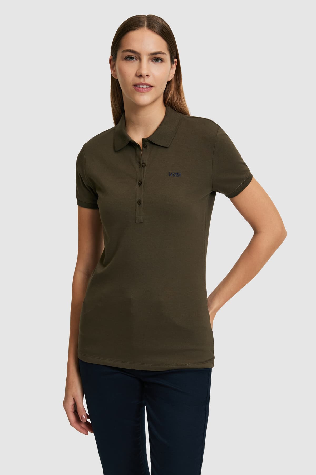 تیشرت زنانه U.S. Polo Assn. ساده سبز زیتونی تیره مدل 50323461-VR111 تیشرت زنانه U.S. Polo Assn. ساده سبز زیتونی تیره مدل 50323461-VR111
