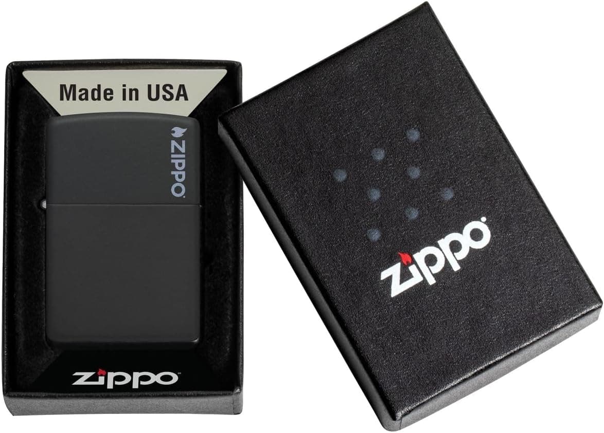 فندک Zippo مشکی مات با لوگوی مشکی مدل 218zl-000023 فندک Zippo مشکی مات با لوگوی مشکی مدل 218zl-000023
