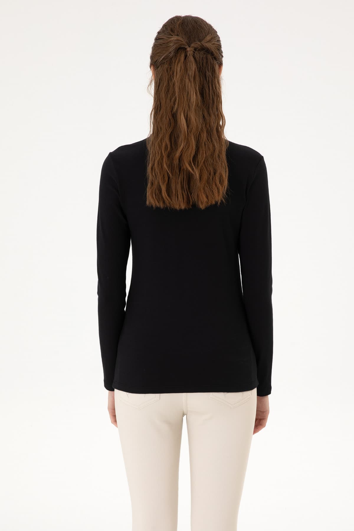 سویشرت زنانه یقه پولو مشکی ساده U.S. Polo Assn. مدل 50313593-VR046 سویشرت زنانه یقه پولو مشکی ساده U.S. Polo Assn. مدل 50313593-VR046