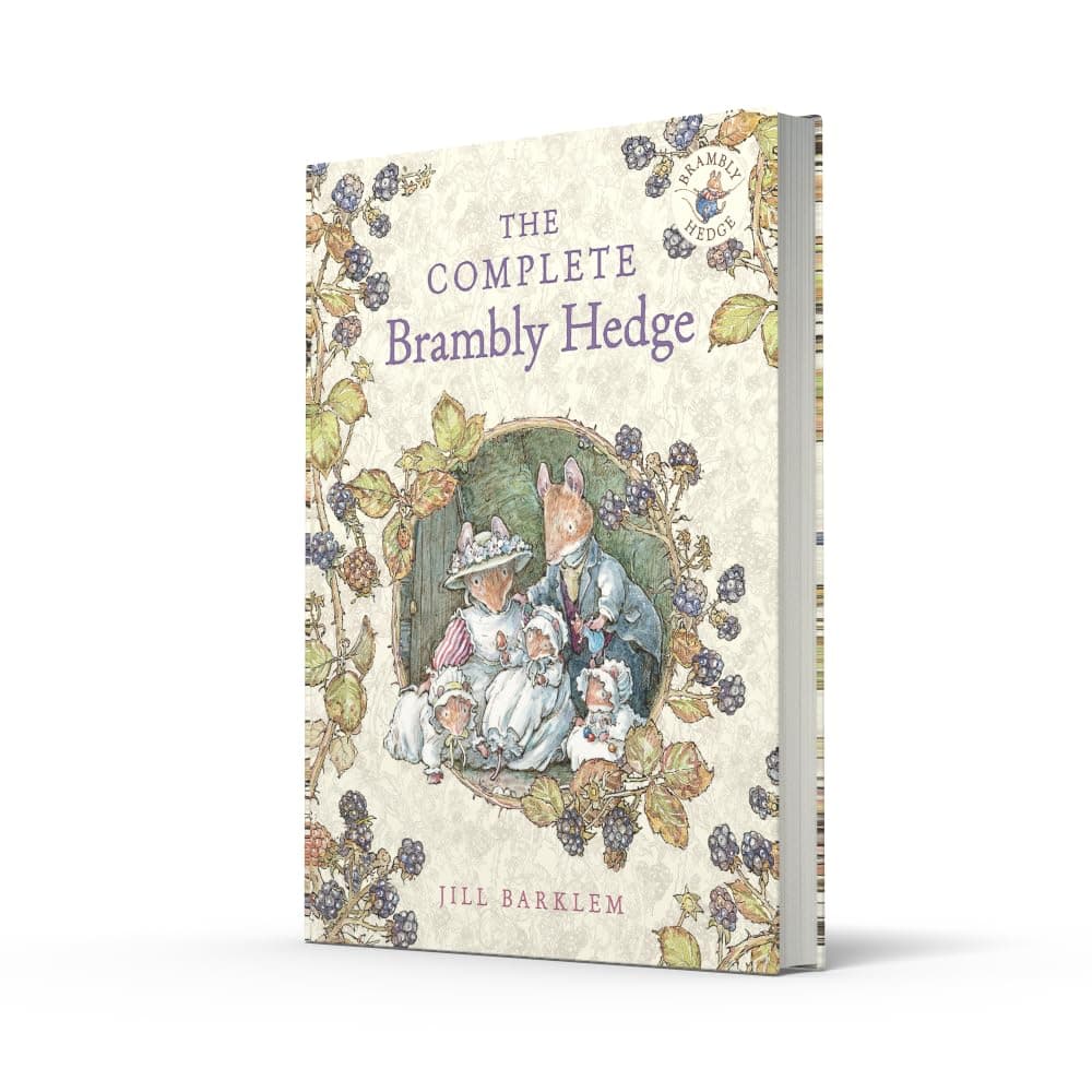کتاب The Complete Brambly Hedge اثر Jill Barklem کتاب The Complete Brambly Hedge اثر Jill Barklem