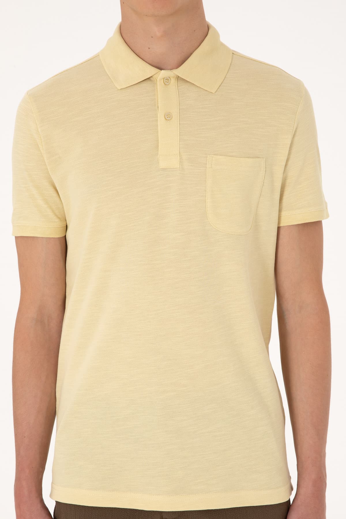 تیشرت مردانه U.S. Polo Assn. اسلیم فیت یقه پولو زرد روشن مدل 50299538-VR183 تیشرت مردانه U.S. Polo Assn. اسلیم فیت یقه پولو زرد روشن مدل 50299538-VR183