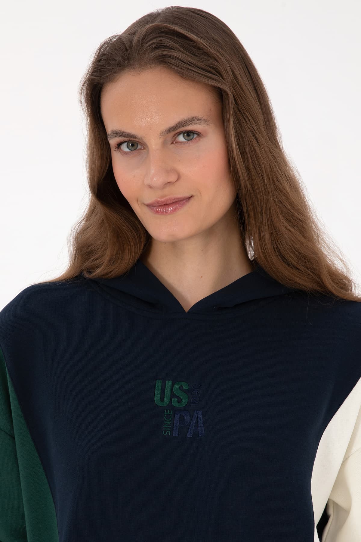 سوئیشرت زنانه U.S. Polo Assn. کلاهدار لاجوردی مدل 50313585-VR059 سوئیشرت زنانه U.S. Polo Assn. کلاهدار لاجوردی مدل 50313585-VR059