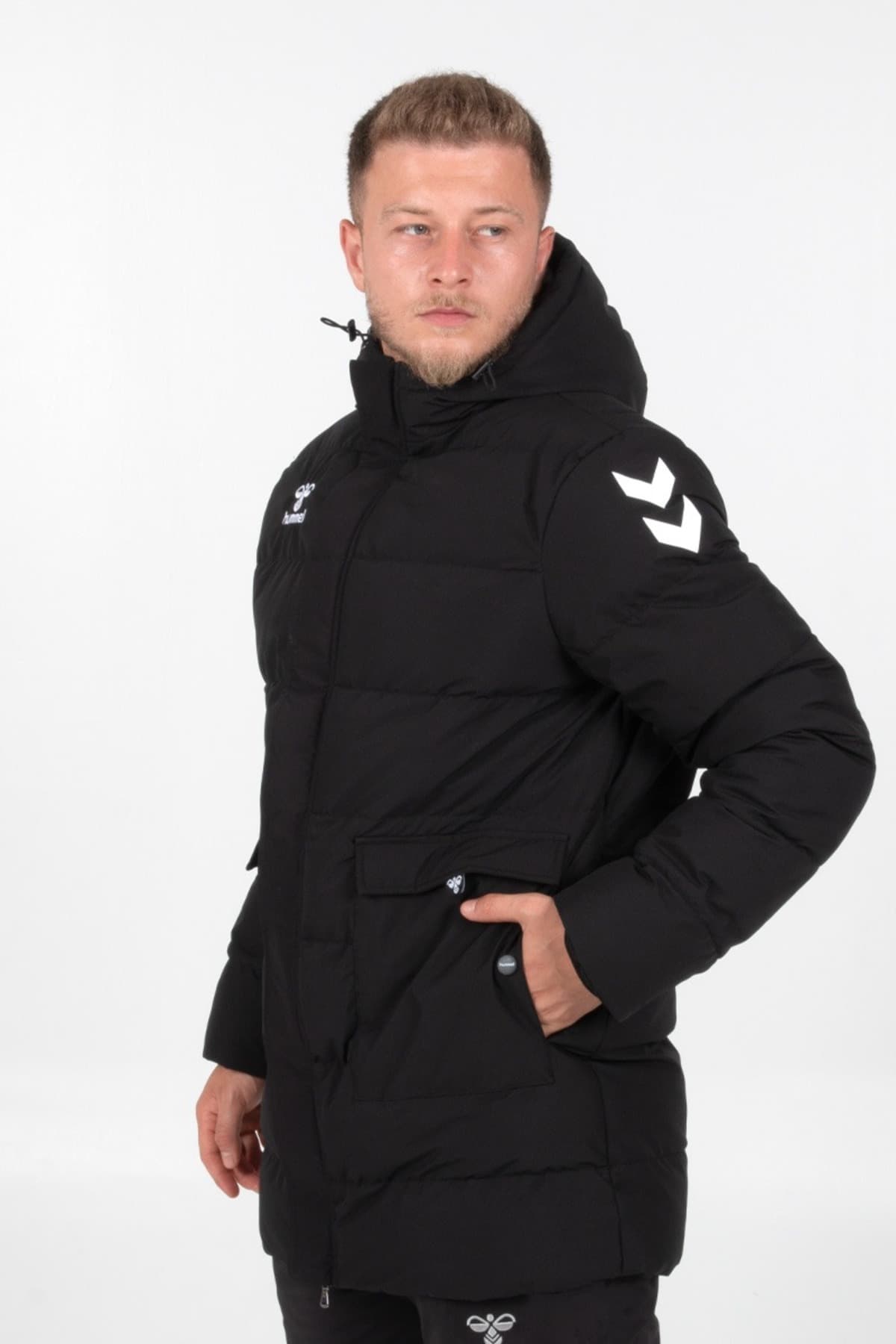 کاپشن زنانه hummel مدل LINE MONT کاپشن زنانه hummel مدل LINE MONT