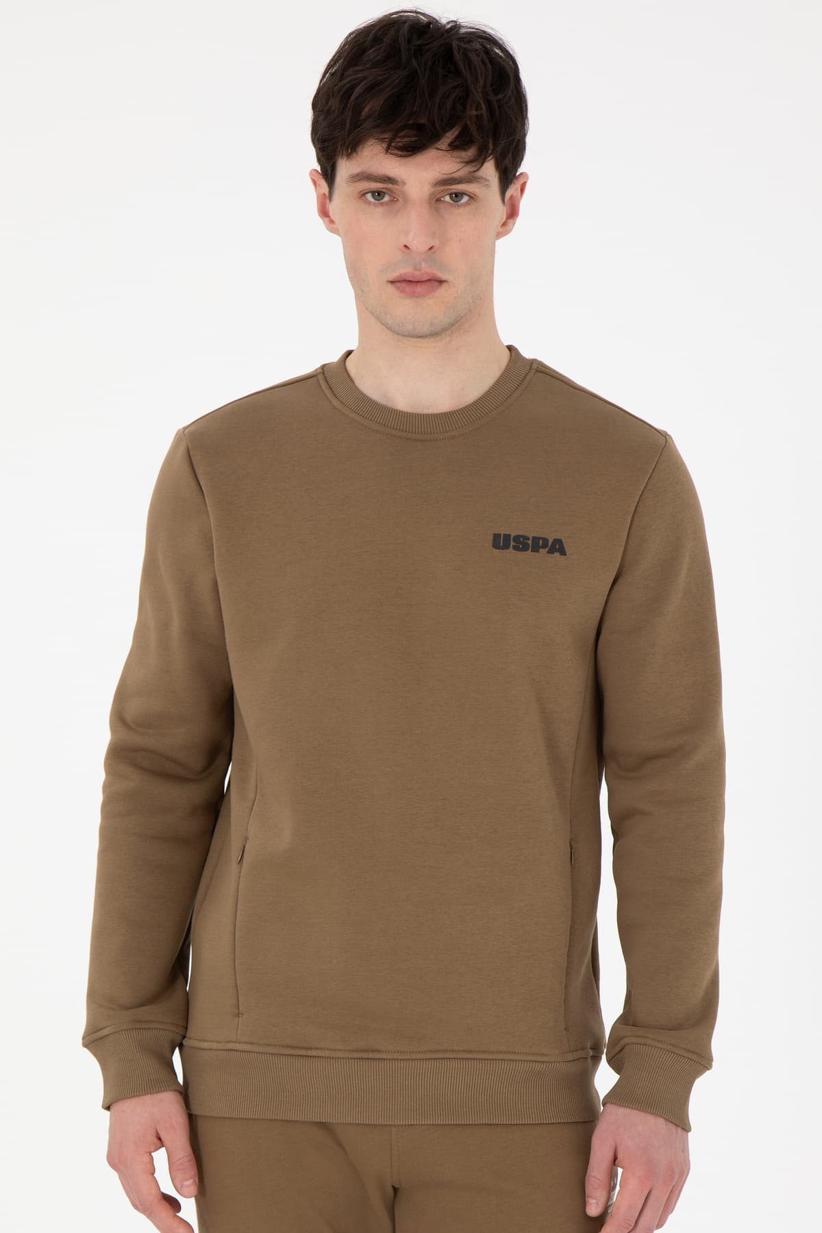 سویشرت مردانه U.S. Polo Assn. یقه گرد فیت معمولی سبز خاکی مدل 50292362-VR027 سویشرت مردانه U.S. Polo Assn. یقه گرد فیت معمولی سبز خاکی مدل 50292362-VR027