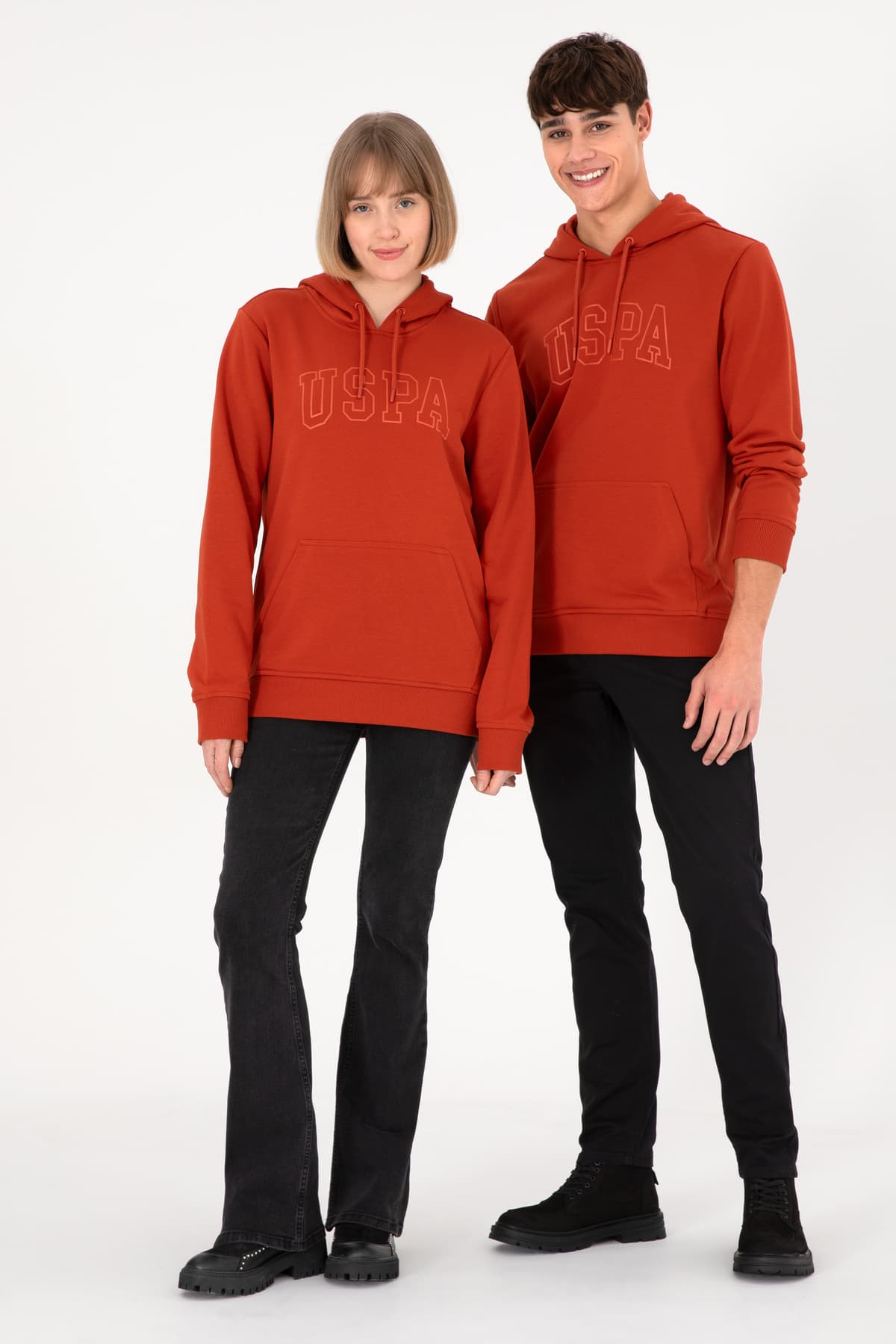 سوئیشرت هودی مردانه U.S. Polo Assn. فیت معمولی آجری Basic 50295175-VR031 سوئیشرت هودی مردانه U.S. Polo Assn. فیت معمولی آجری Basic 50295175-VR031