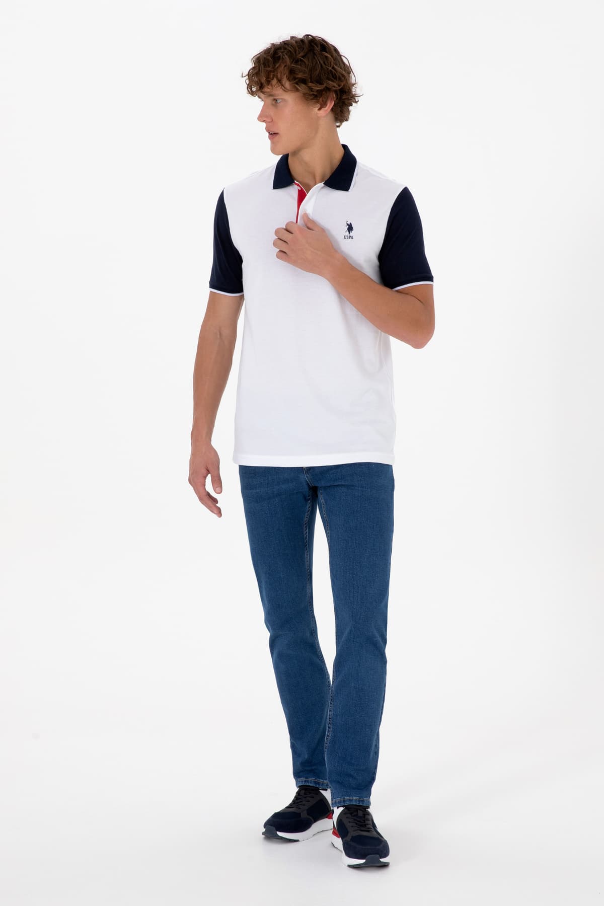 تیشرت مردانه U.S. Polo Assn. سفید فیت معمولی یقه پولو مدل 50306871-VR013 تیشرت مردانه U.S. Polo Assn. سفید فیت معمولی یقه پولو مدل 50306871-VR013