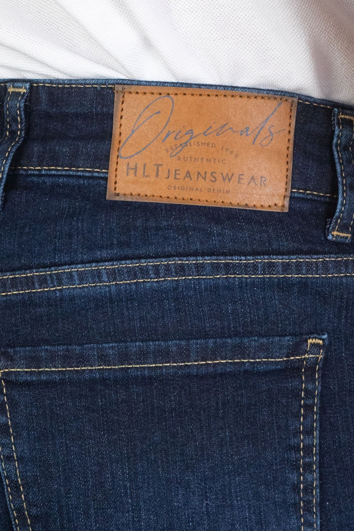 شلوار جین مردانه HLT JEANS آبی تیره فیت معمولی لایکرا مدل HLTHE001977 شلوار جین مردانه HLT JEANS آبی تیره فیت معمولی لایکرا مدل HLTHE001977