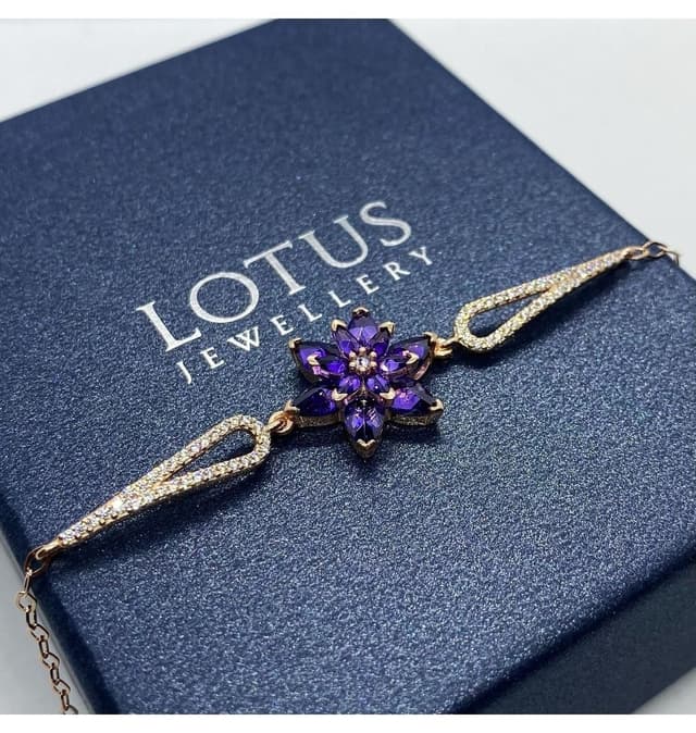 دستبند زنانه نقره LOTUS JW طرح گل نیلوفر 925 دستبند زنانه نقره LOTUS JW طرح گل نیلوفر 925