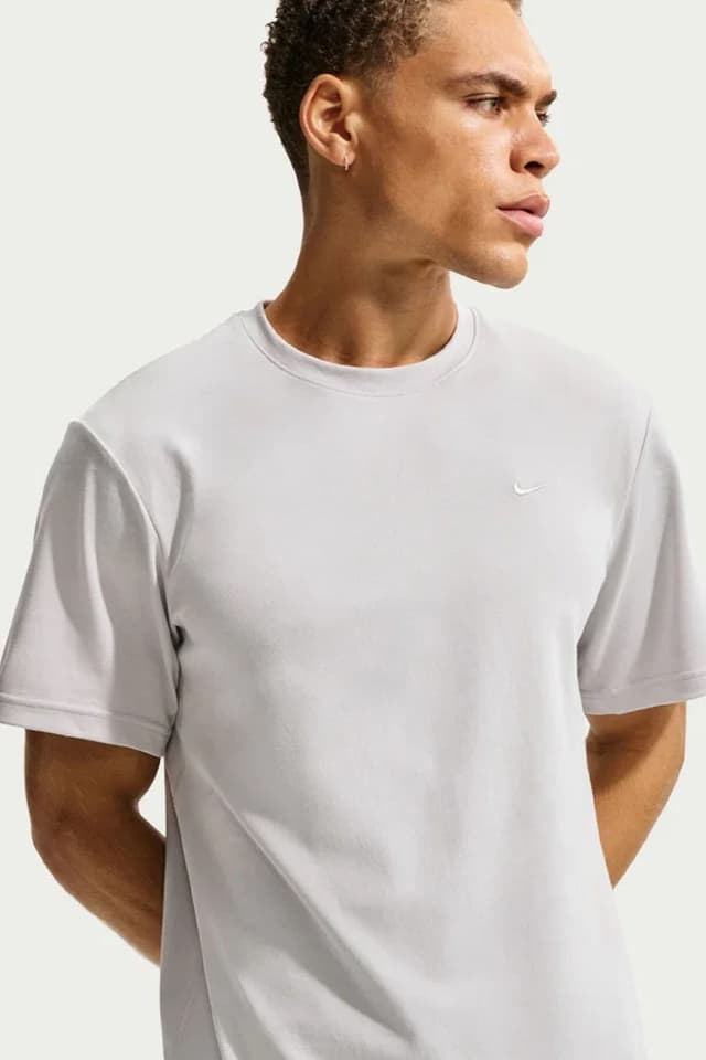 تیشرت مردانه Nike Dri-FIT Primary خاکستری تیشرت مردانه Nike Dri-FIT Primary خاکستری