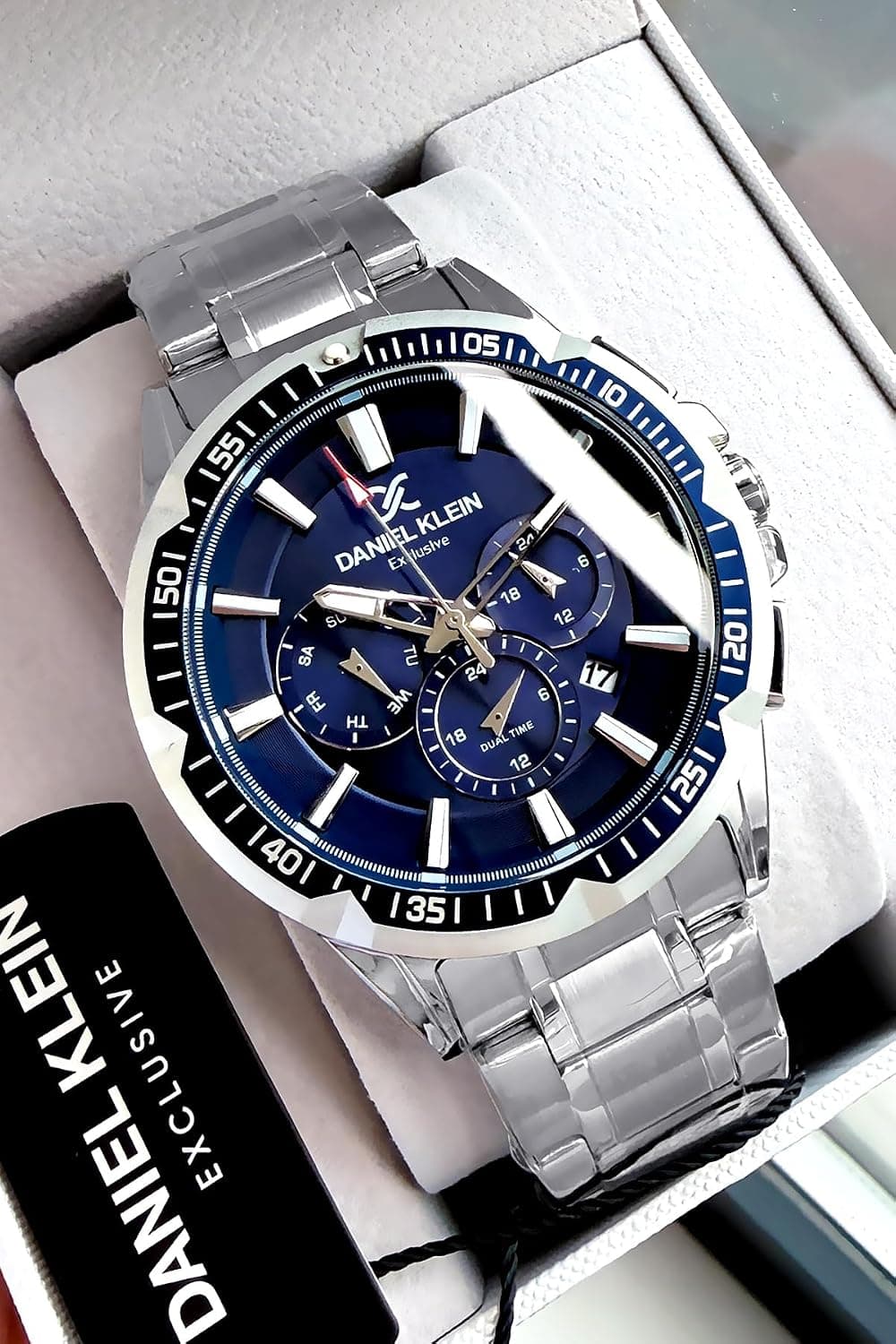 ساعت مچی مردانه Daniel Klein ضد آب 3 ATM فولادی نقرهای مدل Dke2076C1 ساعت مچی مردانه Daniel Klein ضد آب 3 ATM فولادی نقرهای مدل Dke2076C1