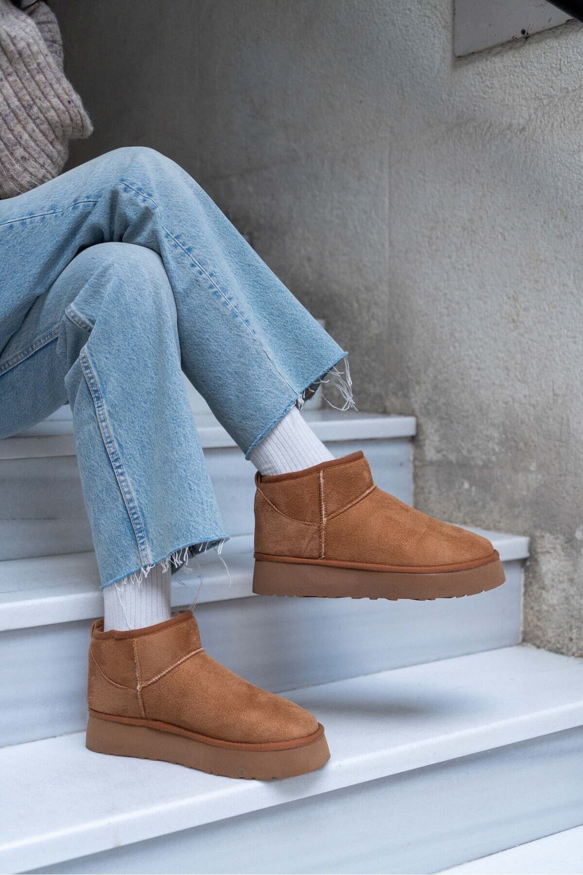 بوت زنانه Nişantaşı Shoes مینی جیر قهوهای روشن آستر خز کف ضخیم بوت زنانه Nişantaşı Shoes مینی جیر قهوهای روشن آستر خز کف ضخیم