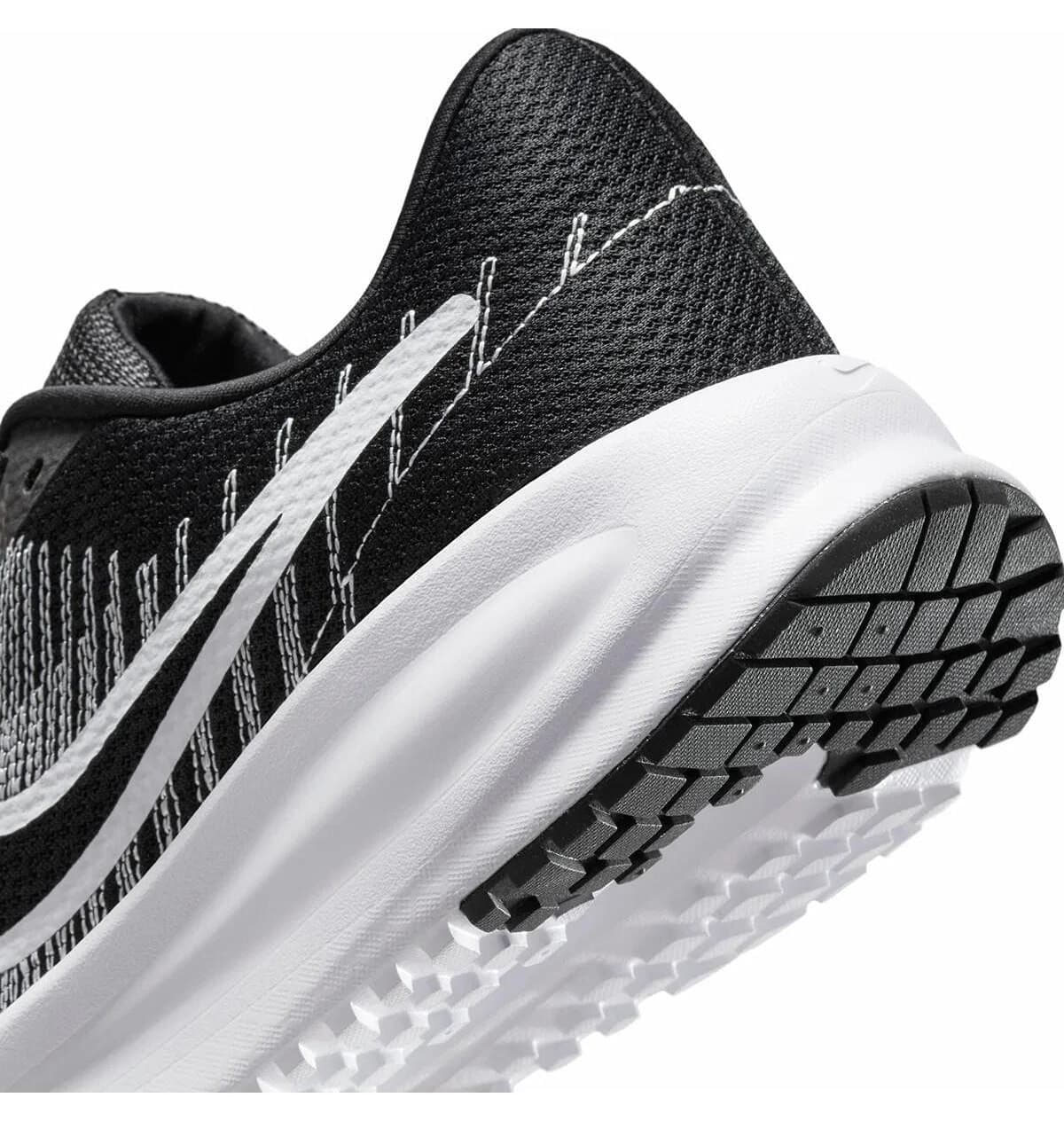 کفش دویدن مردانه Nike Run Defy مشکی مدل HM9594-004 کفش دویدن مردانه Nike Run Defy مشکی مدل HM9594-004