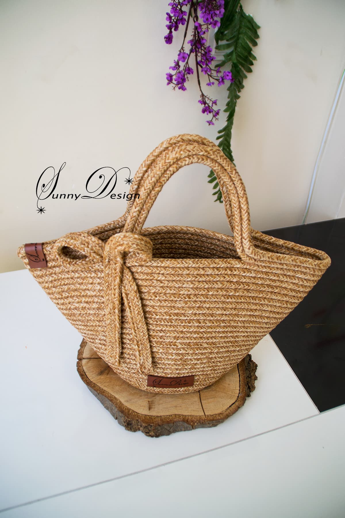 کیف زنانه My Sunny Design از جنس جوت حصیری دستی و دوشی روزمره کیف زنانه My Sunny Design از جنس جوت حصیری دستی و دوشی روزمره