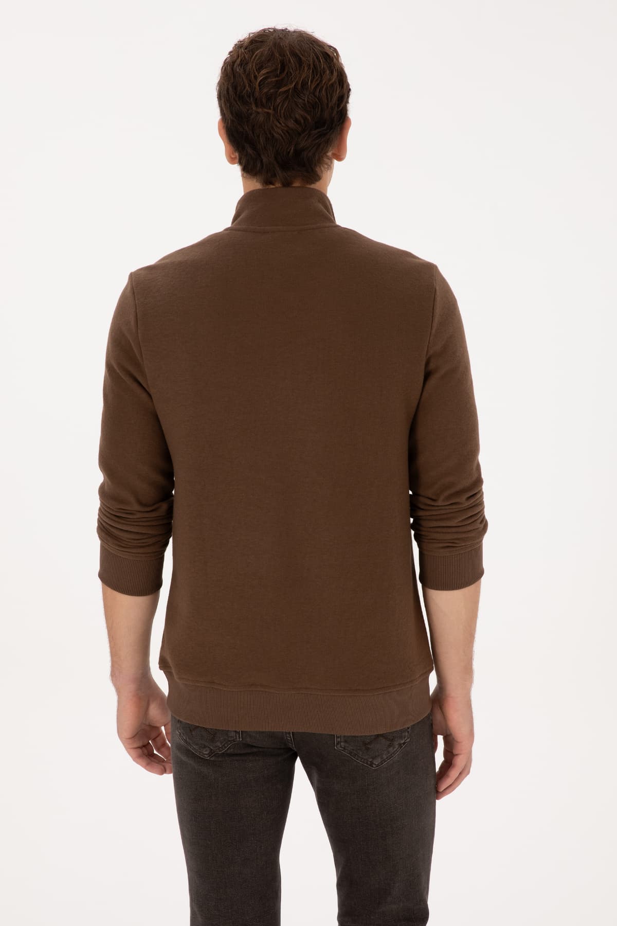 سوئیشرت مردانه U.S. Polo Assn. نیم زیپ شاردون قهوهای مدل 50313802-VR029 سوئیشرت مردانه U.S. Polo Assn. نیم زیپ شاردون قهوهای مدل 50313802-VR029