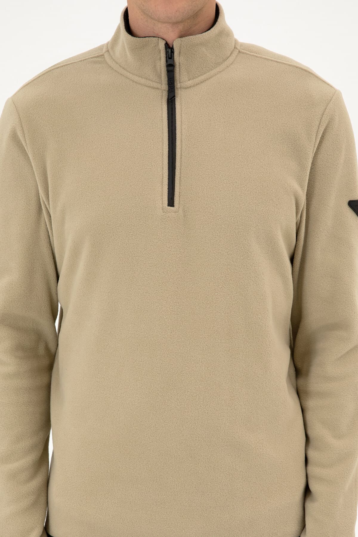 سوئیشرت مردانه U.S. Polo Assn. فیت معمولی پلار نیم زیپ خاکی روشن مدل 50313777-VR183 سوئیشرت مردانه U.S. Polo Assn. فیت معمولی پلار نیم زیپ خاکی روشن مدل 50313777-VR183